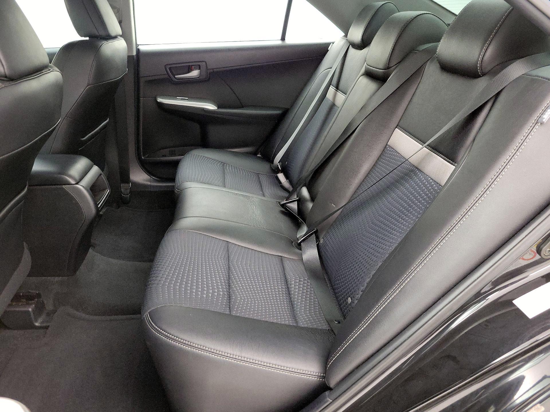 Thumbnail: 2014 Toyota Camry - 19