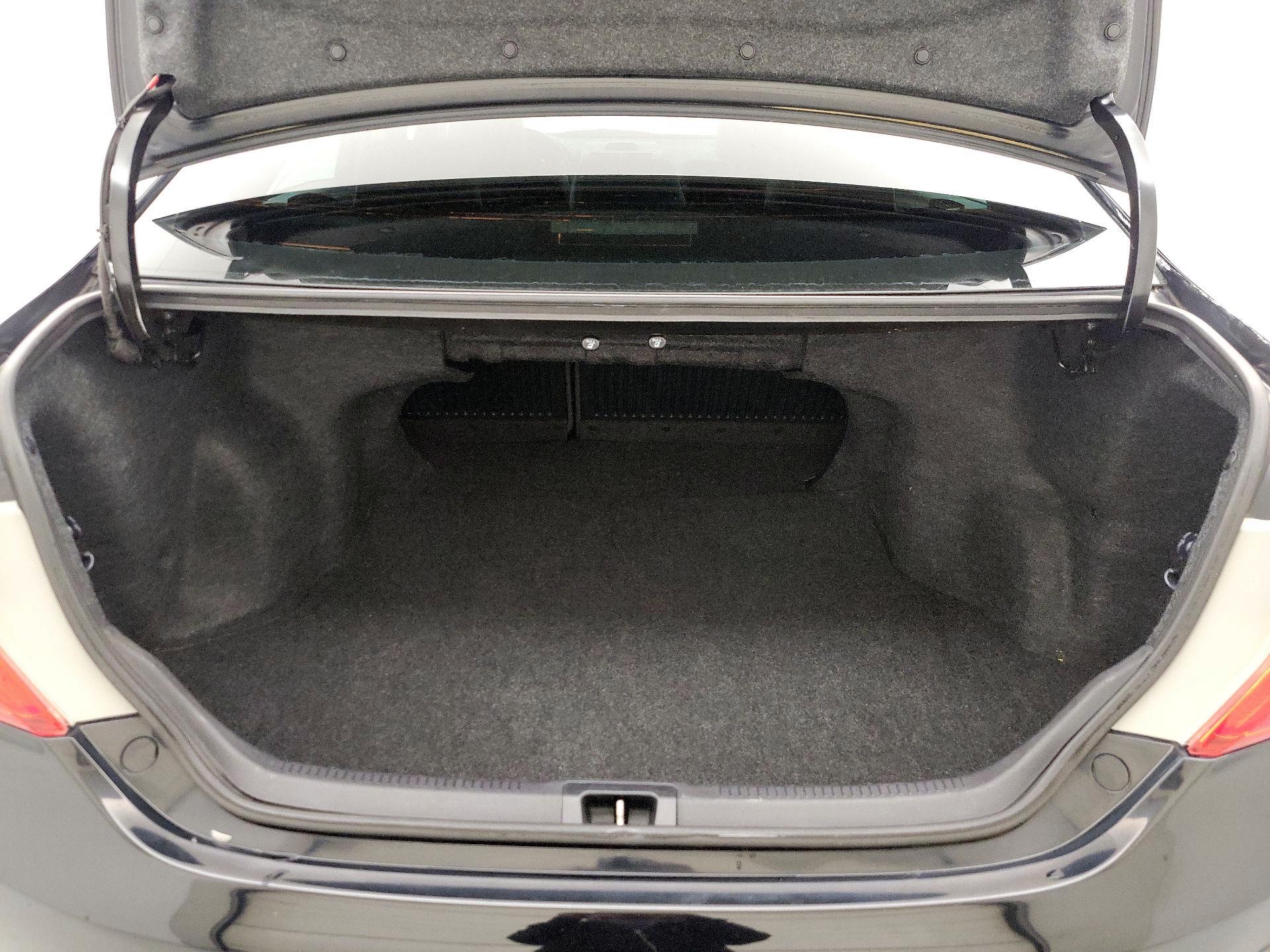 Thumbnail: 2014 Toyota Camry - 20