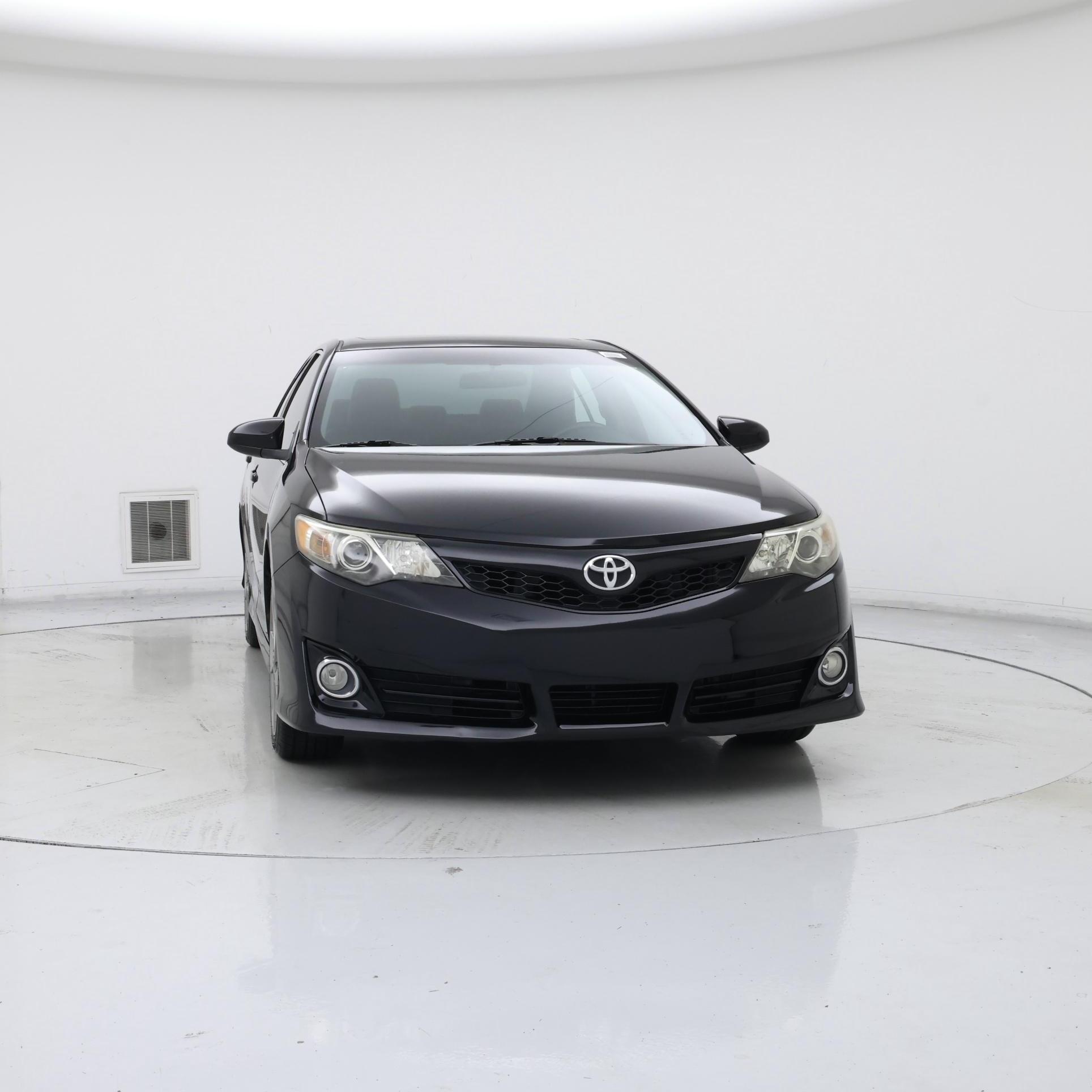 Thumbnail: 2014 Toyota Camry - 5