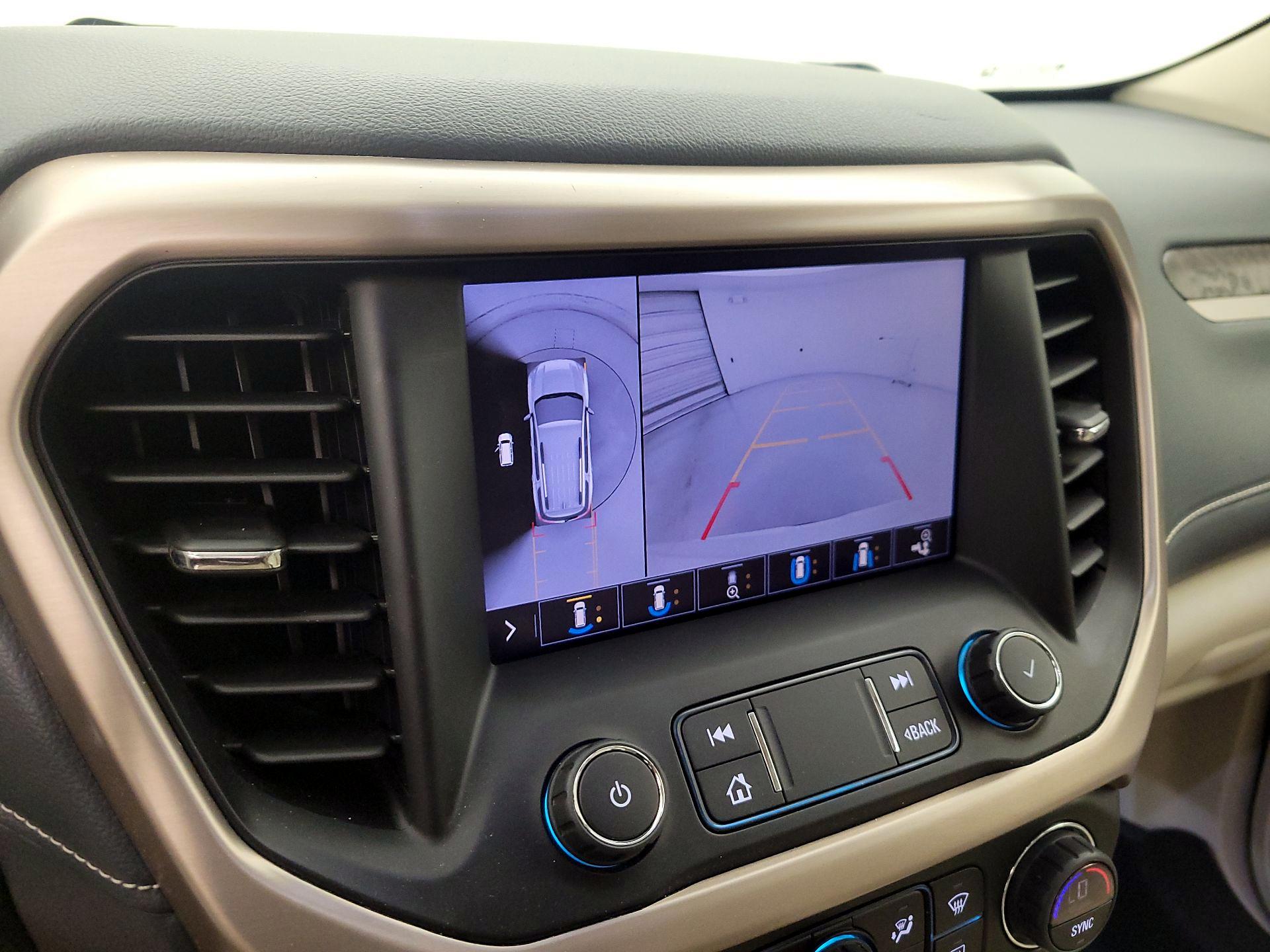 Thumbnail: 2020 GMC Acadia - 15