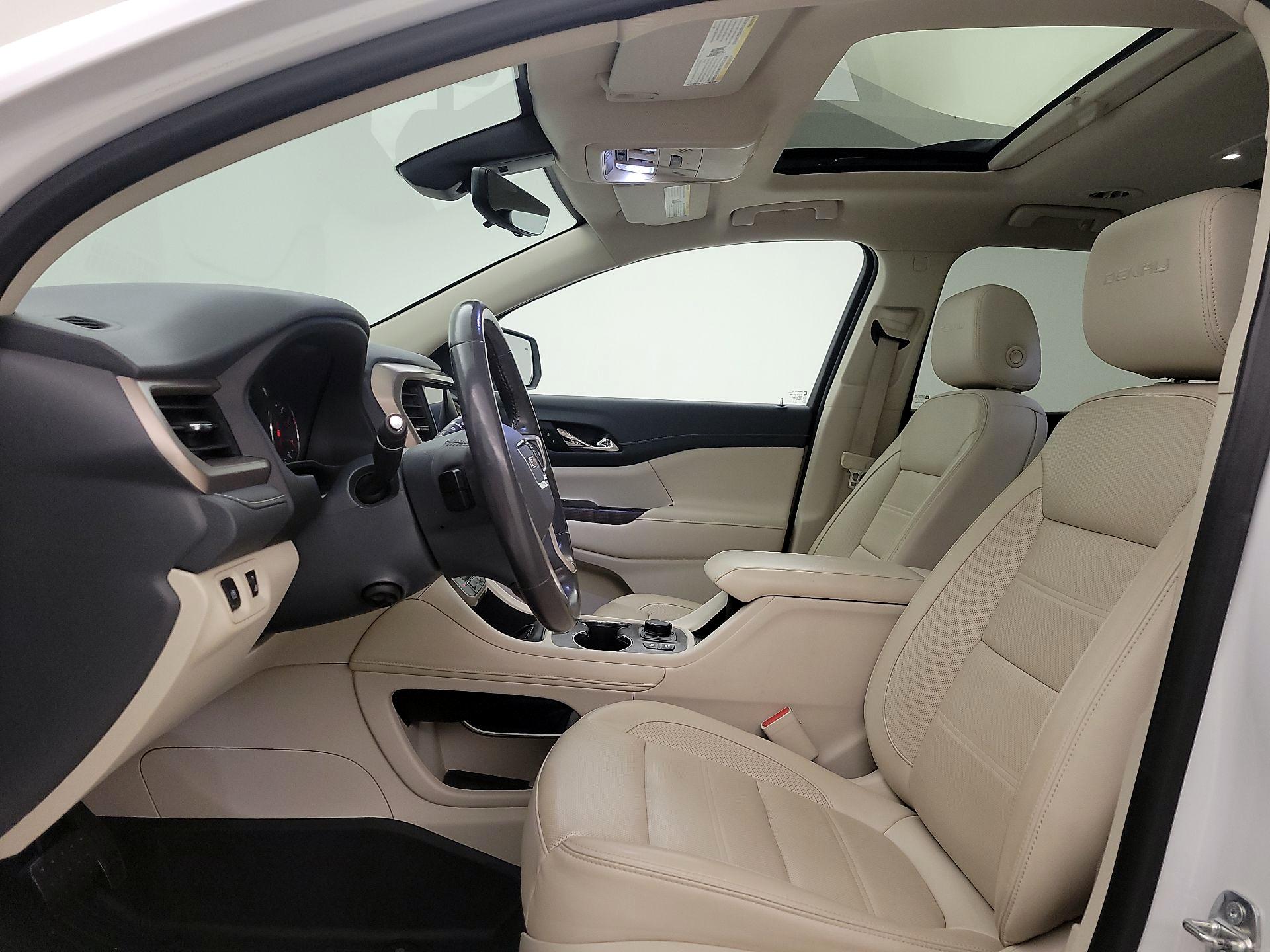 Thumbnail: 2020 GMC Acadia - 20