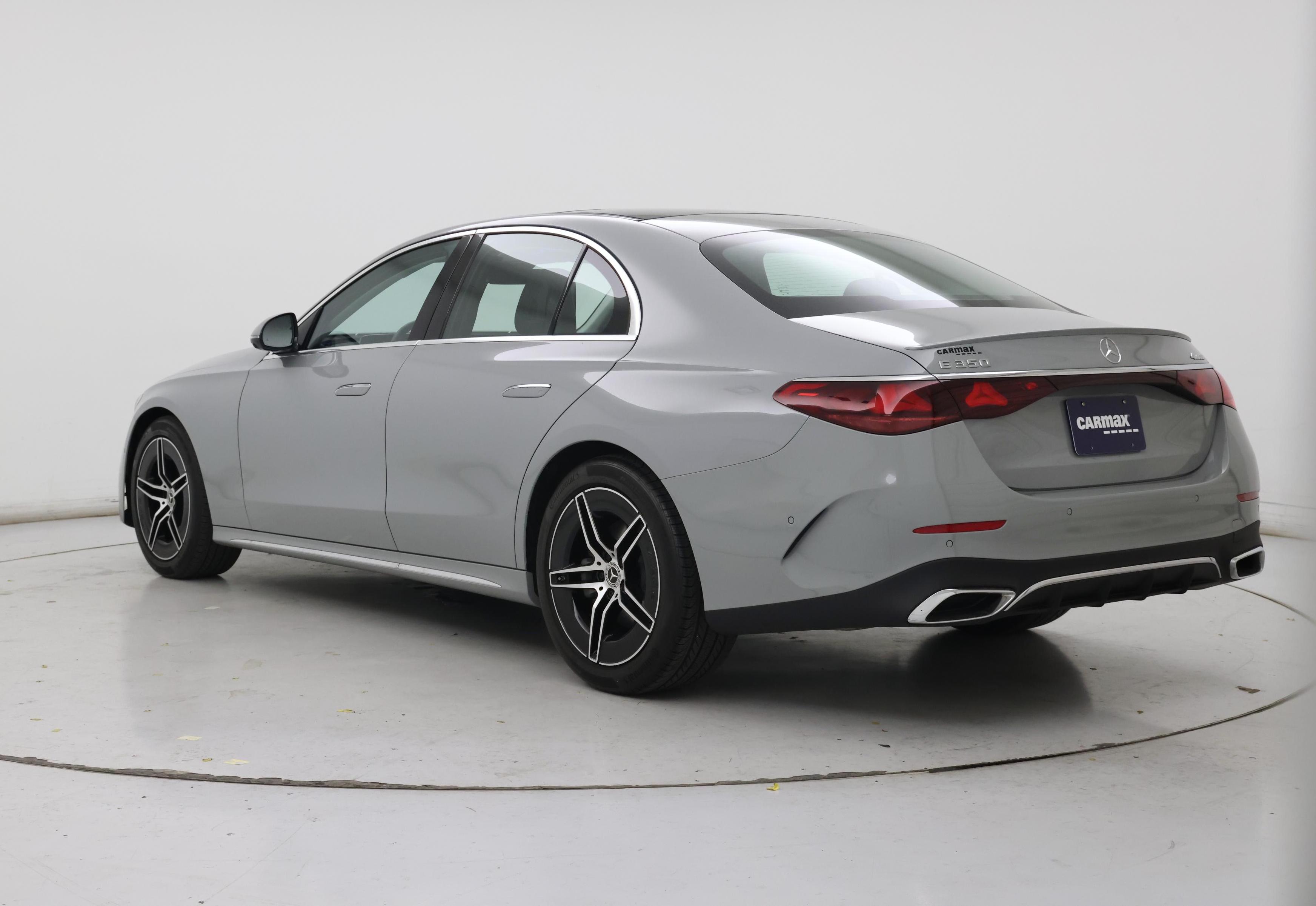 Thumbnail: 2025 Mercedes-Benz E-Class - 2