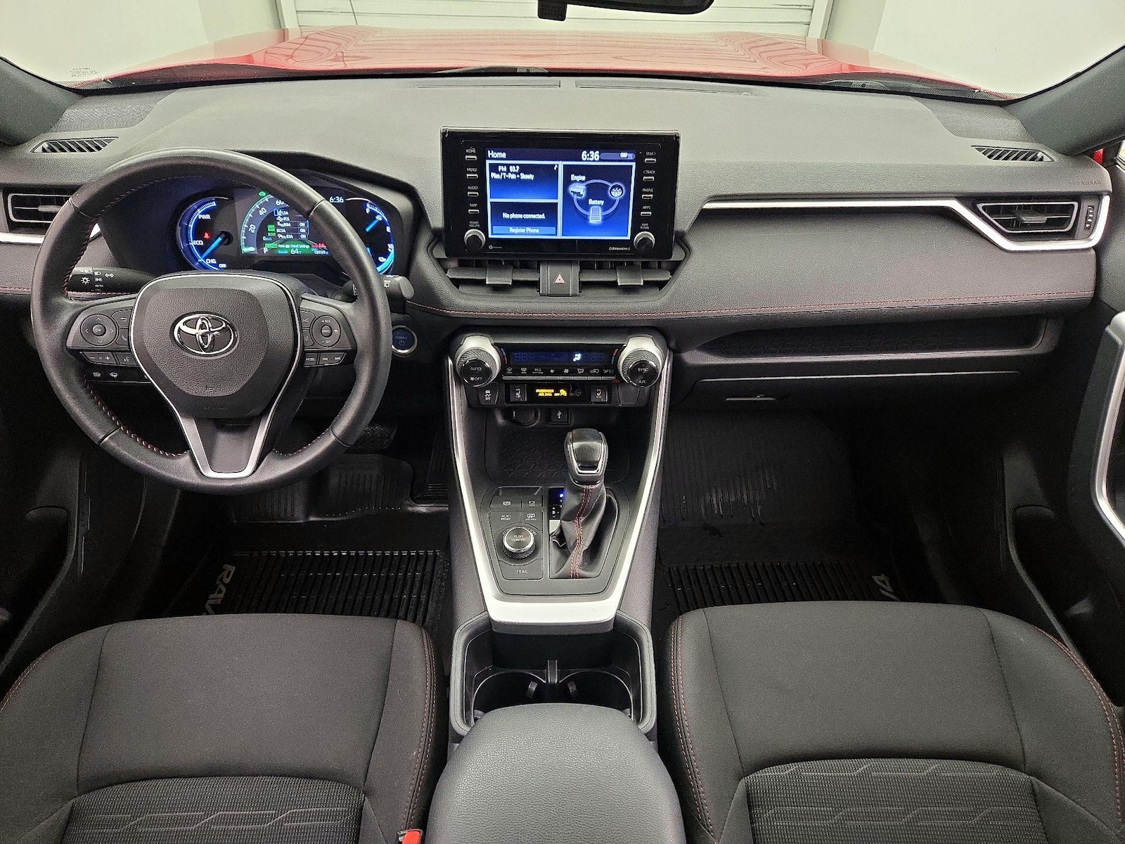 2022 Toyota RAV4 SE - Photo 10
