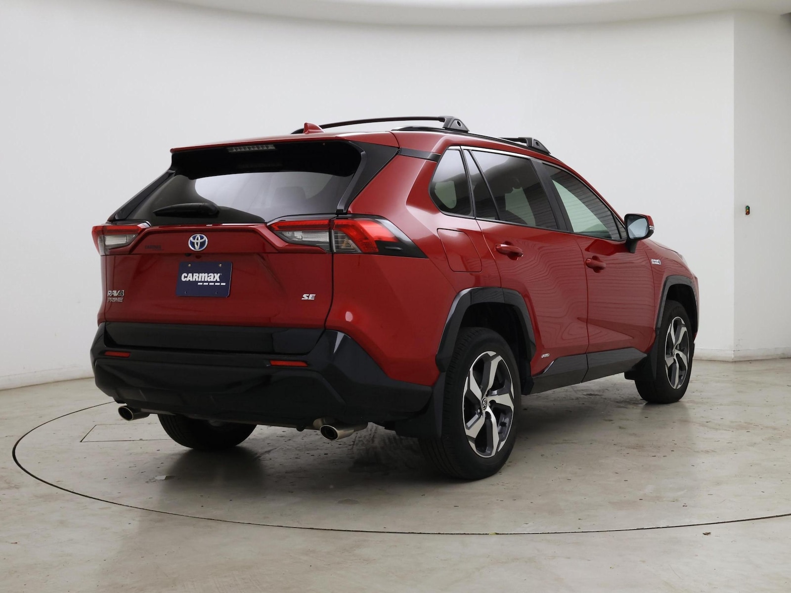 2022 Toyota RAV4 SE - Photo 9