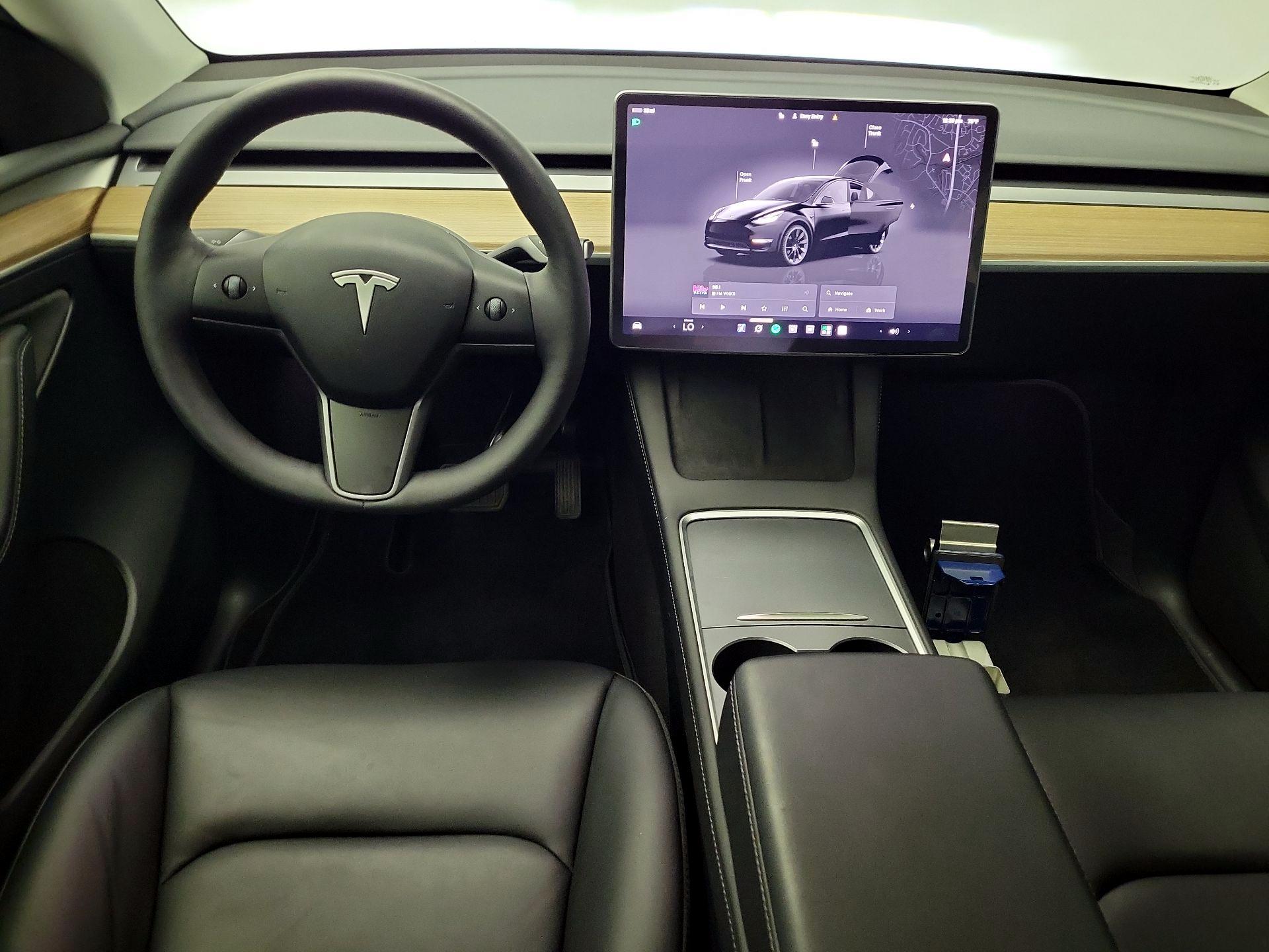 Thumbnail: 2024 Tesla Model Y - 9