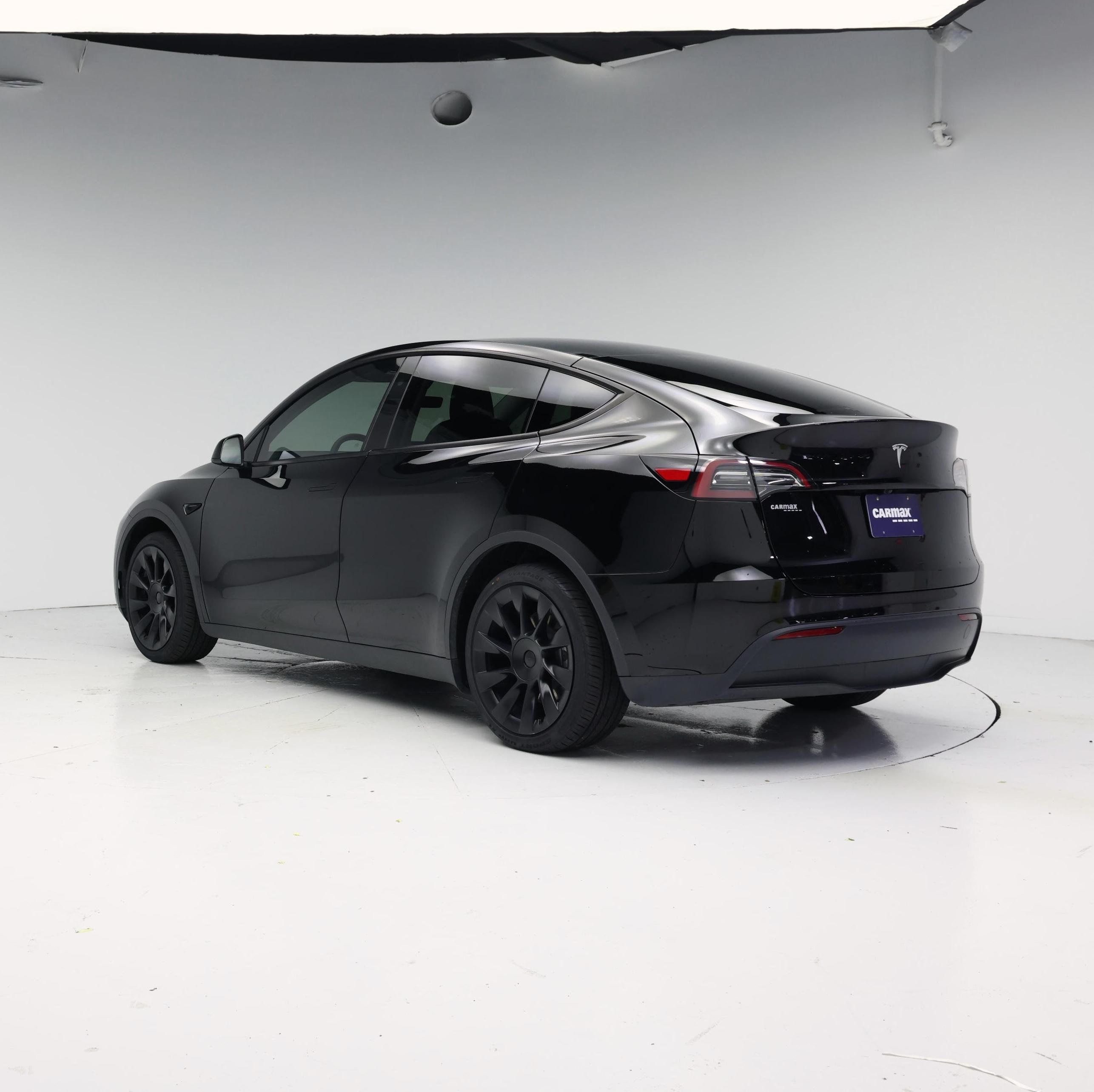 Thumbnail: 2024 Tesla Model Y - 2