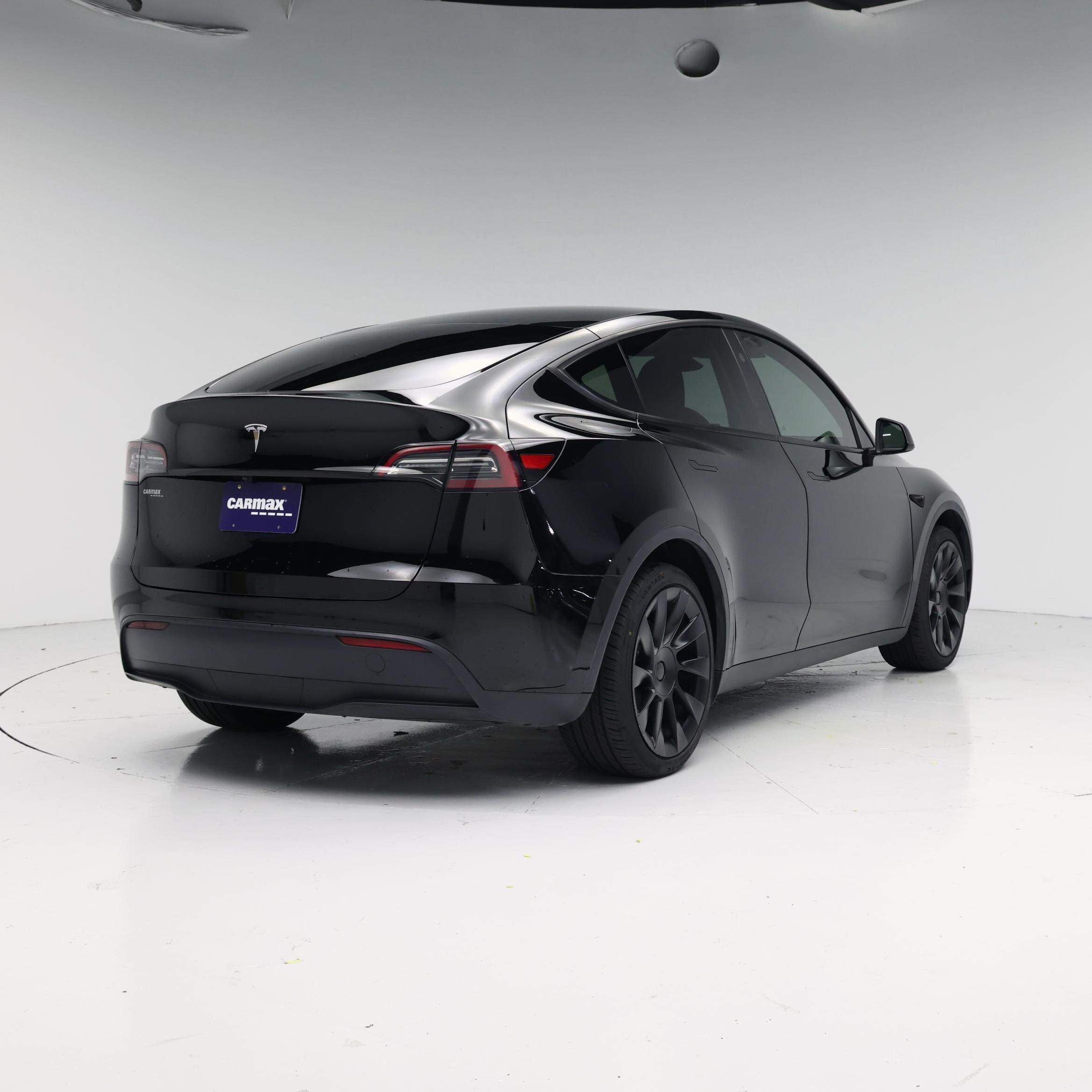 Thumbnail: 2024 Tesla Model Y - 8