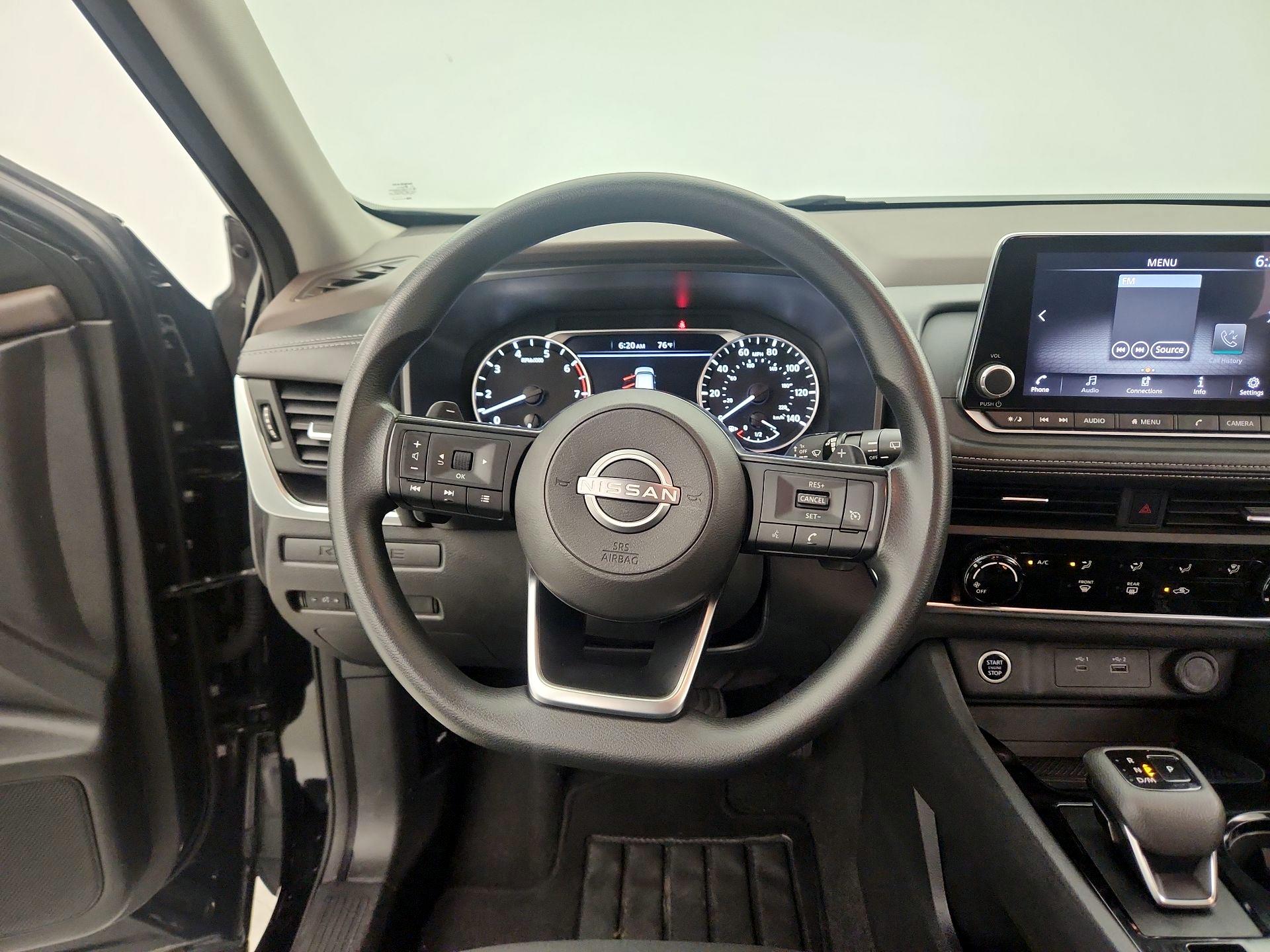 Thumbnail: 2023 Nissan Rogue - 10