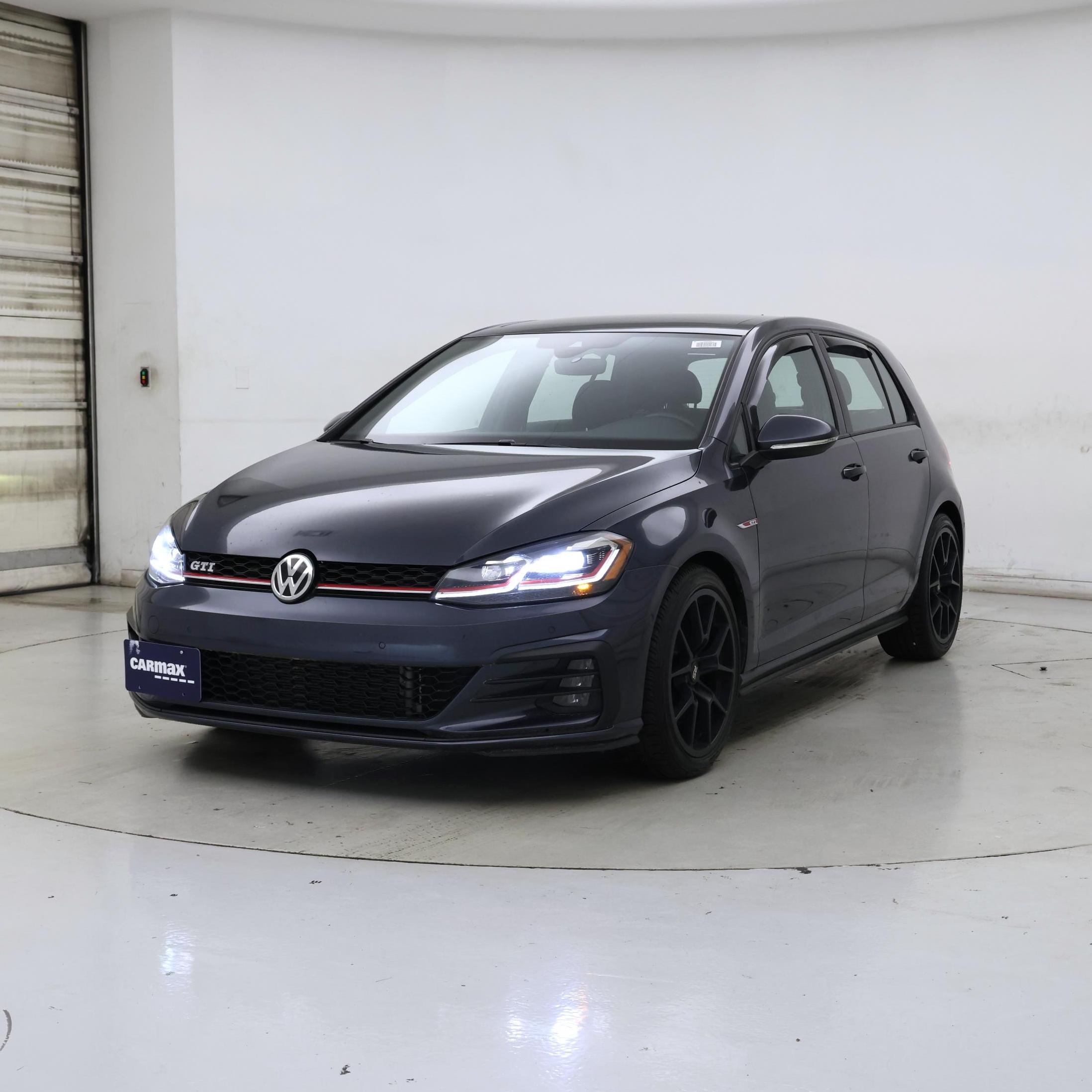 Thumbnail: 2018 Volkswagen Golf - 4