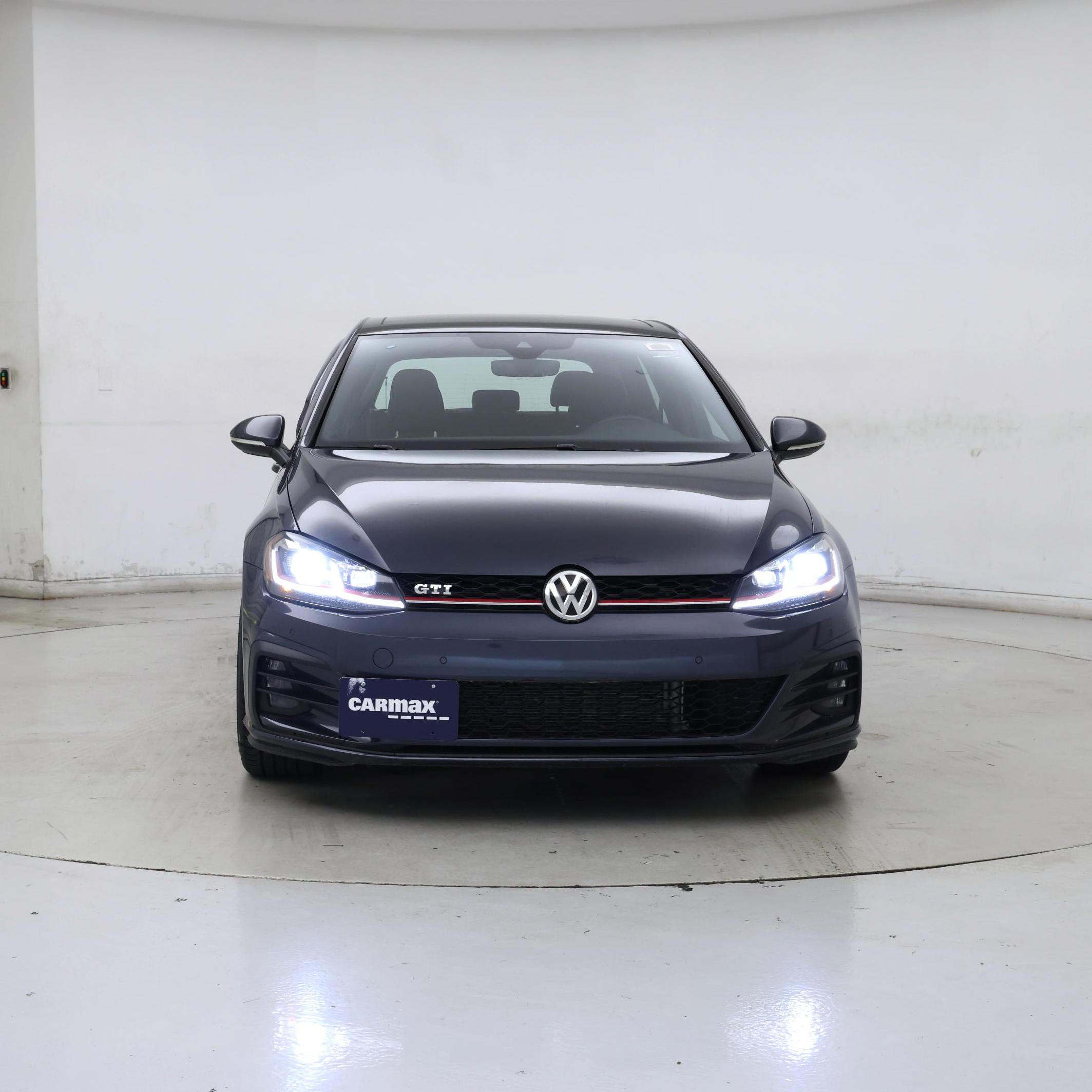 Thumbnail: 2018 Volkswagen Golf - 5