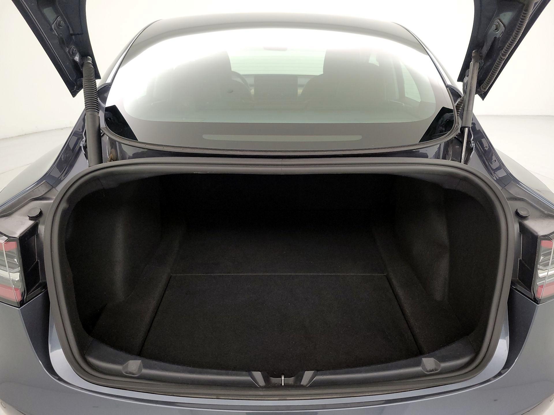 Thumbnail: 2021 Tesla Model 3 - 20