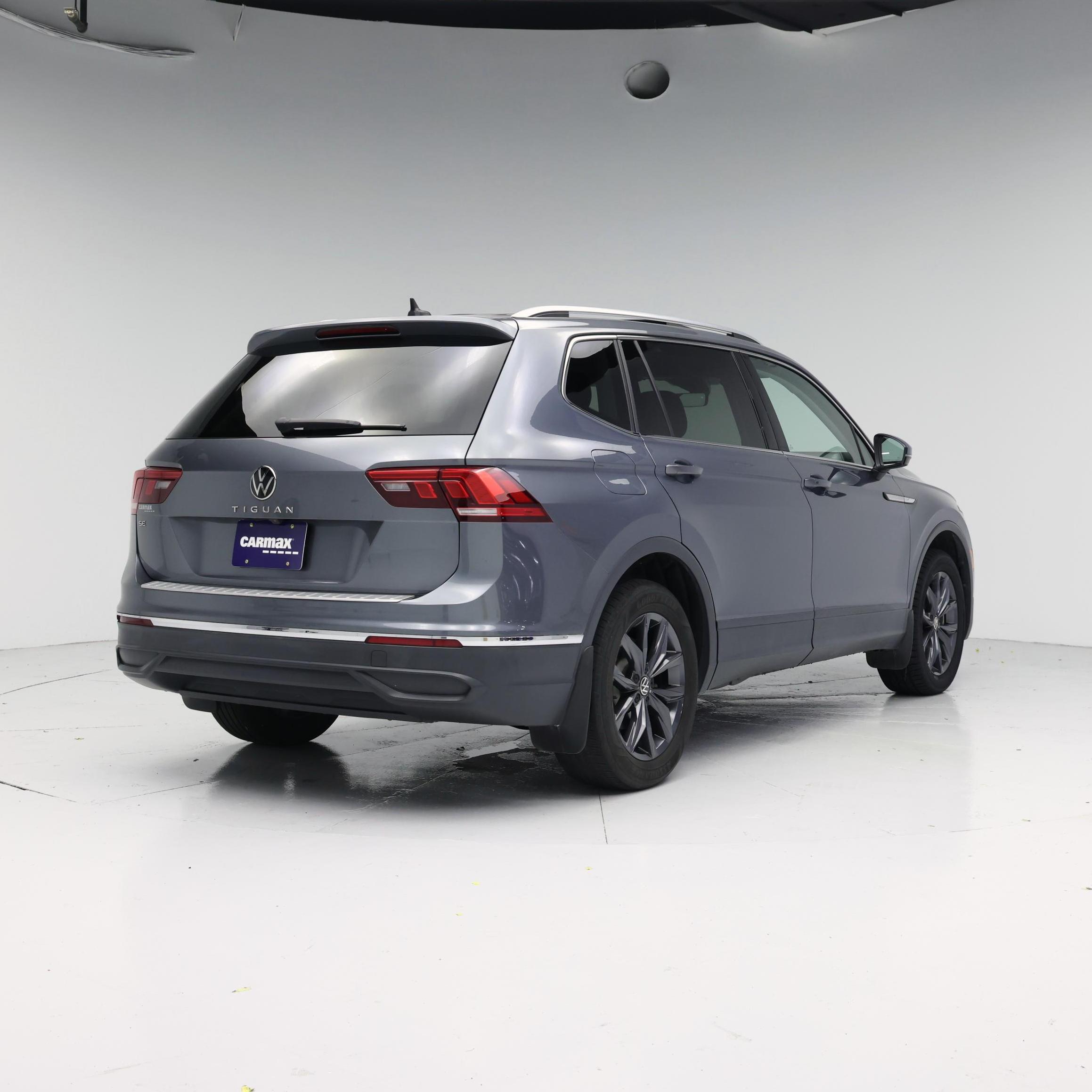 Thumbnail: 2022 Volkswagen Taos - 8