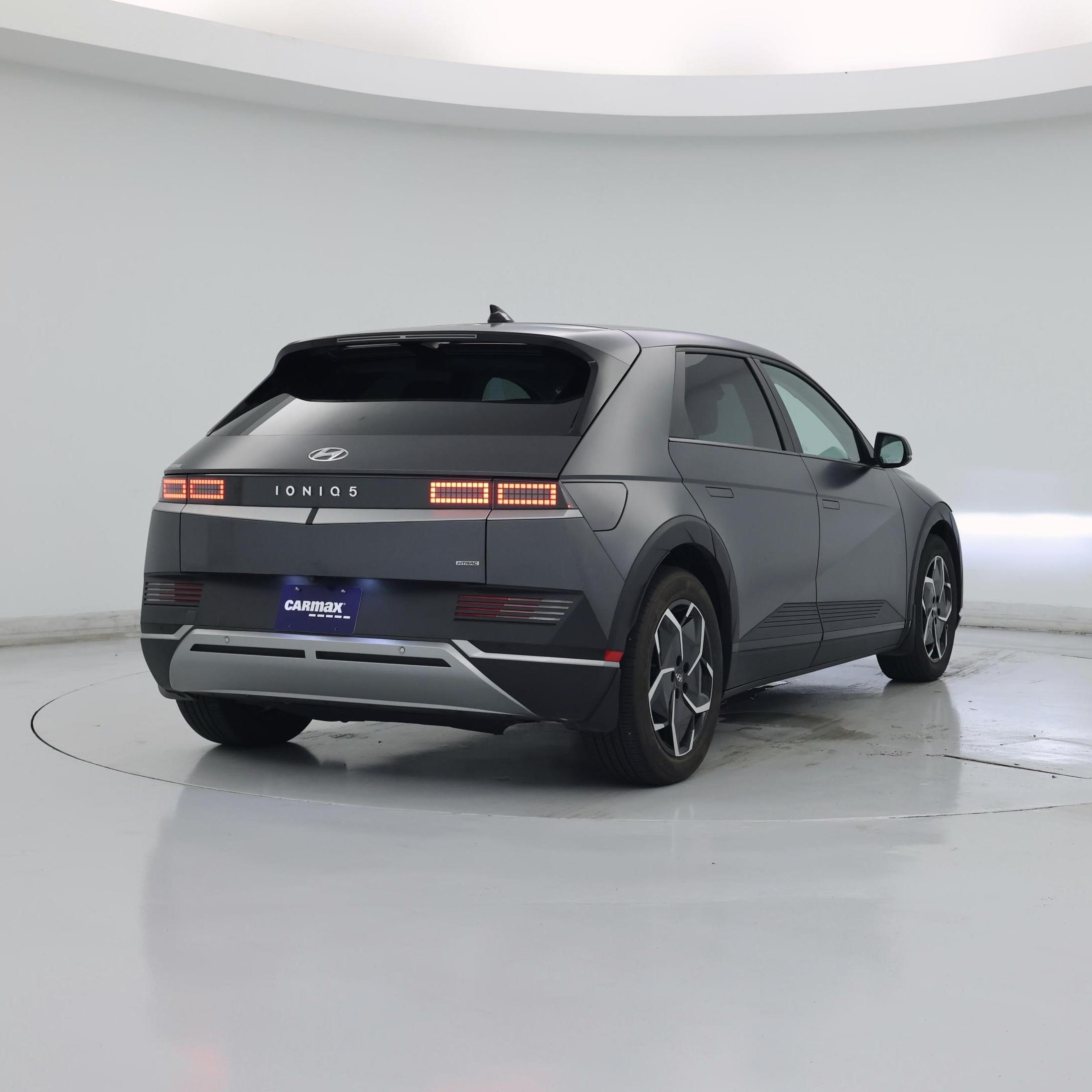 Thumbnail: 2023 Hyundai Ioniq 5 - 8