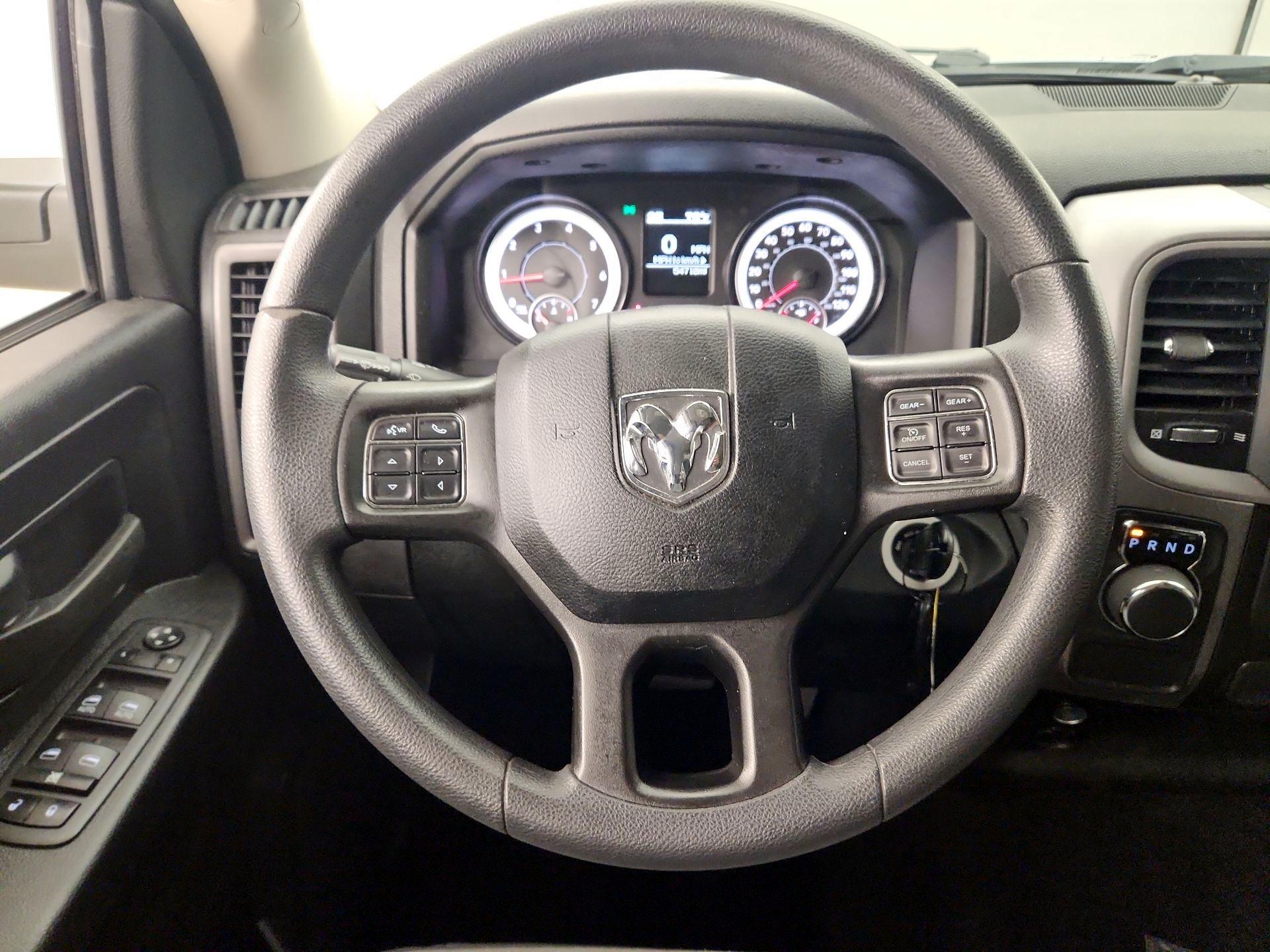 Thumbnail: 2022 RAM 1500 Classic - 10