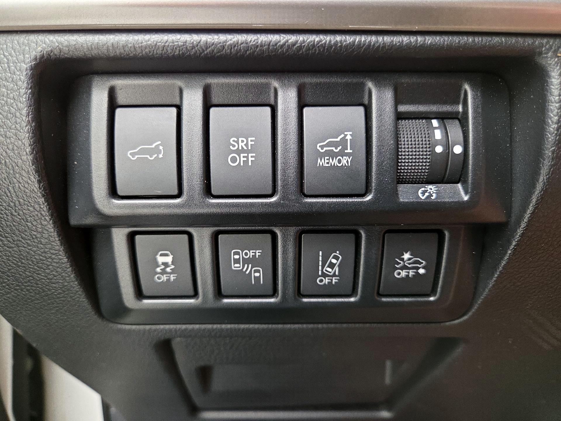 Thumbnail: 2017 Subaru Outback - 13