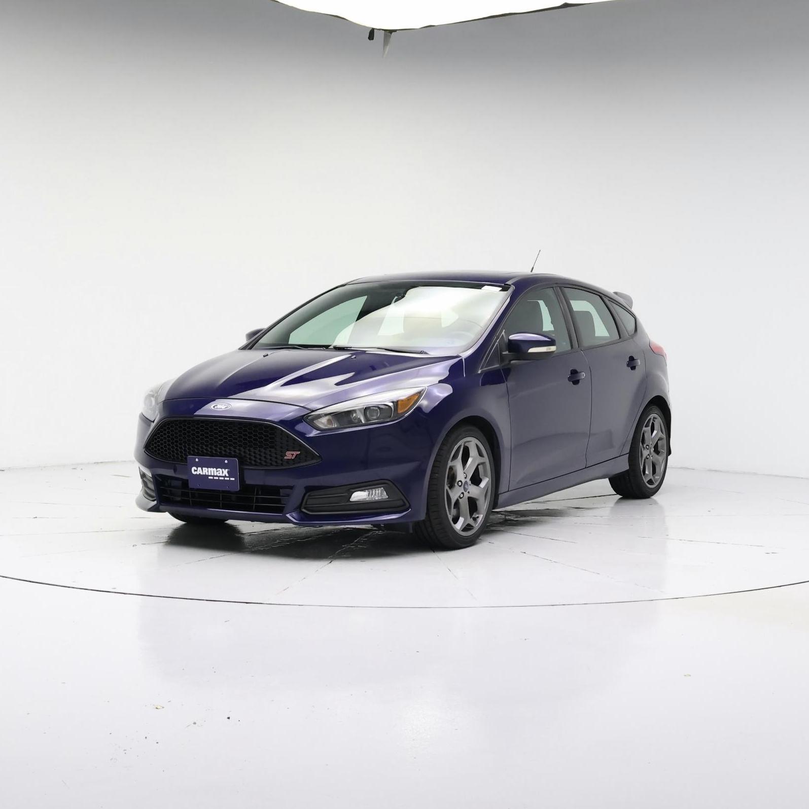 Thumbnail: 2016 Ford Focus - 4