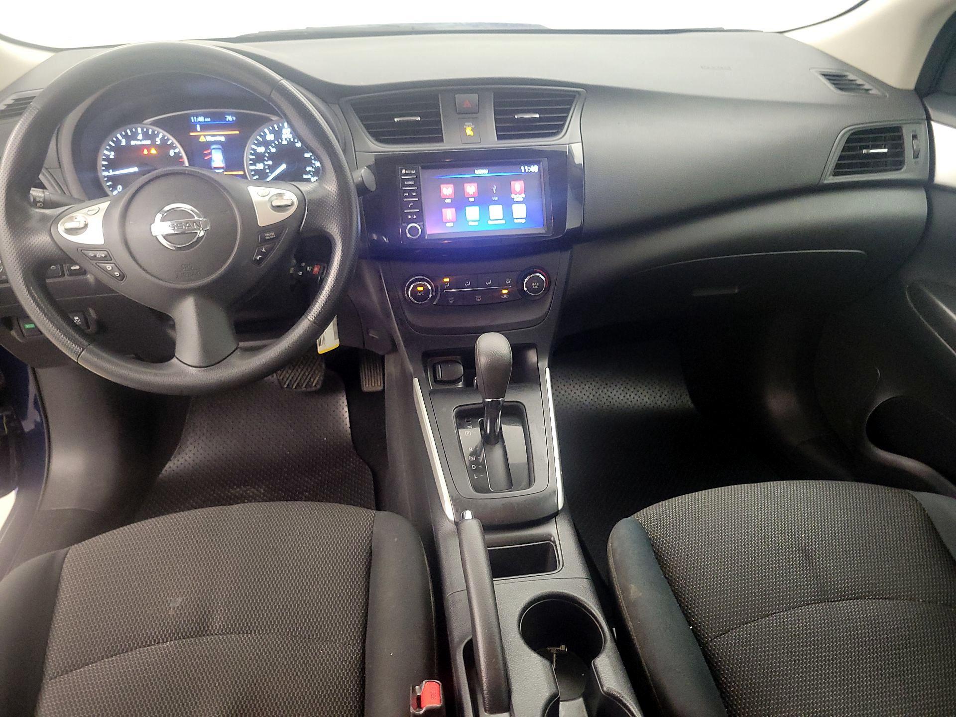 Thumbnail: 2019 Nissan Sentra - 9
