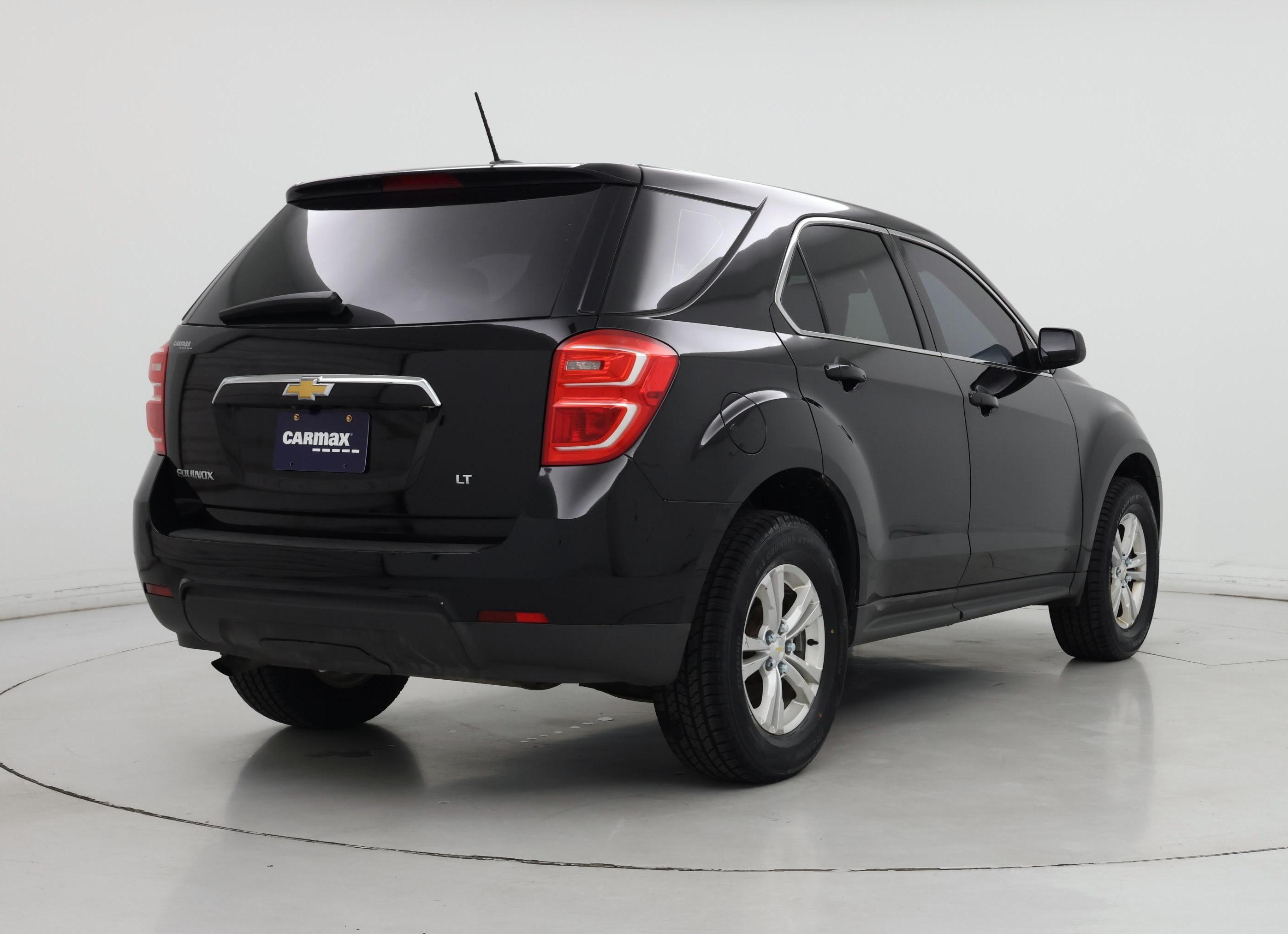 Thumbnail: 2017 Chevrolet Equinox - 8