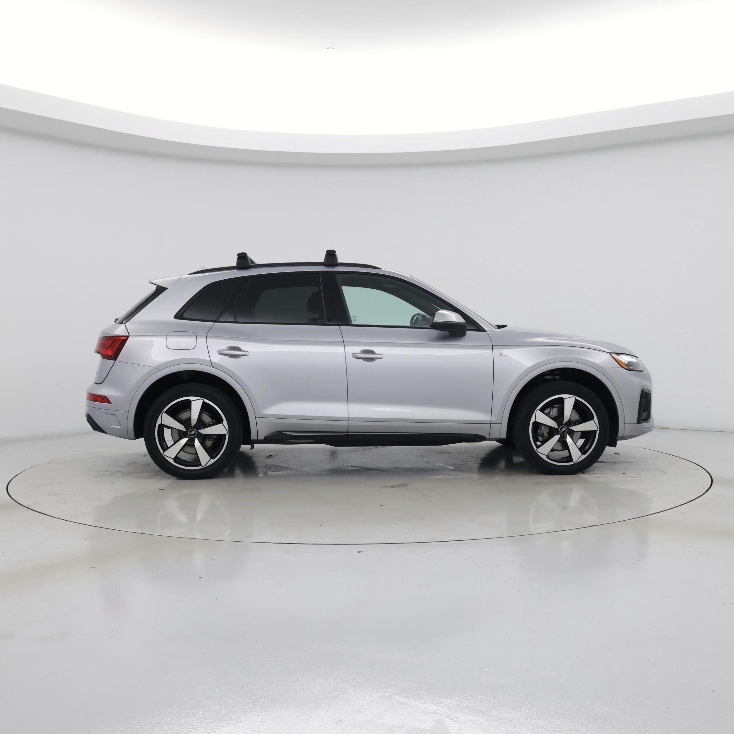 Thumbnail: 2022 Audi Q5 - 7