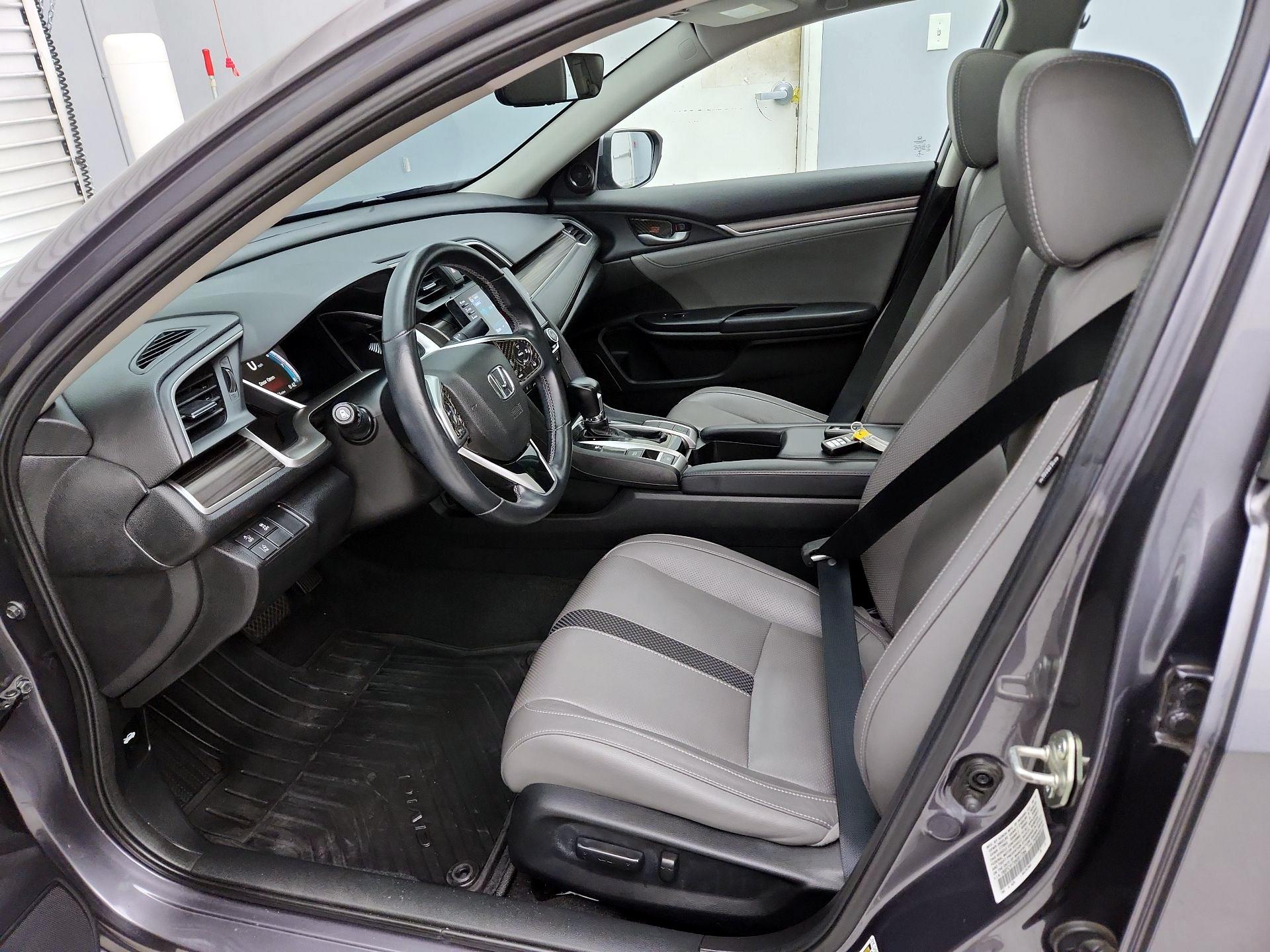 Thumbnail: 2019 Honda Civic - 11
