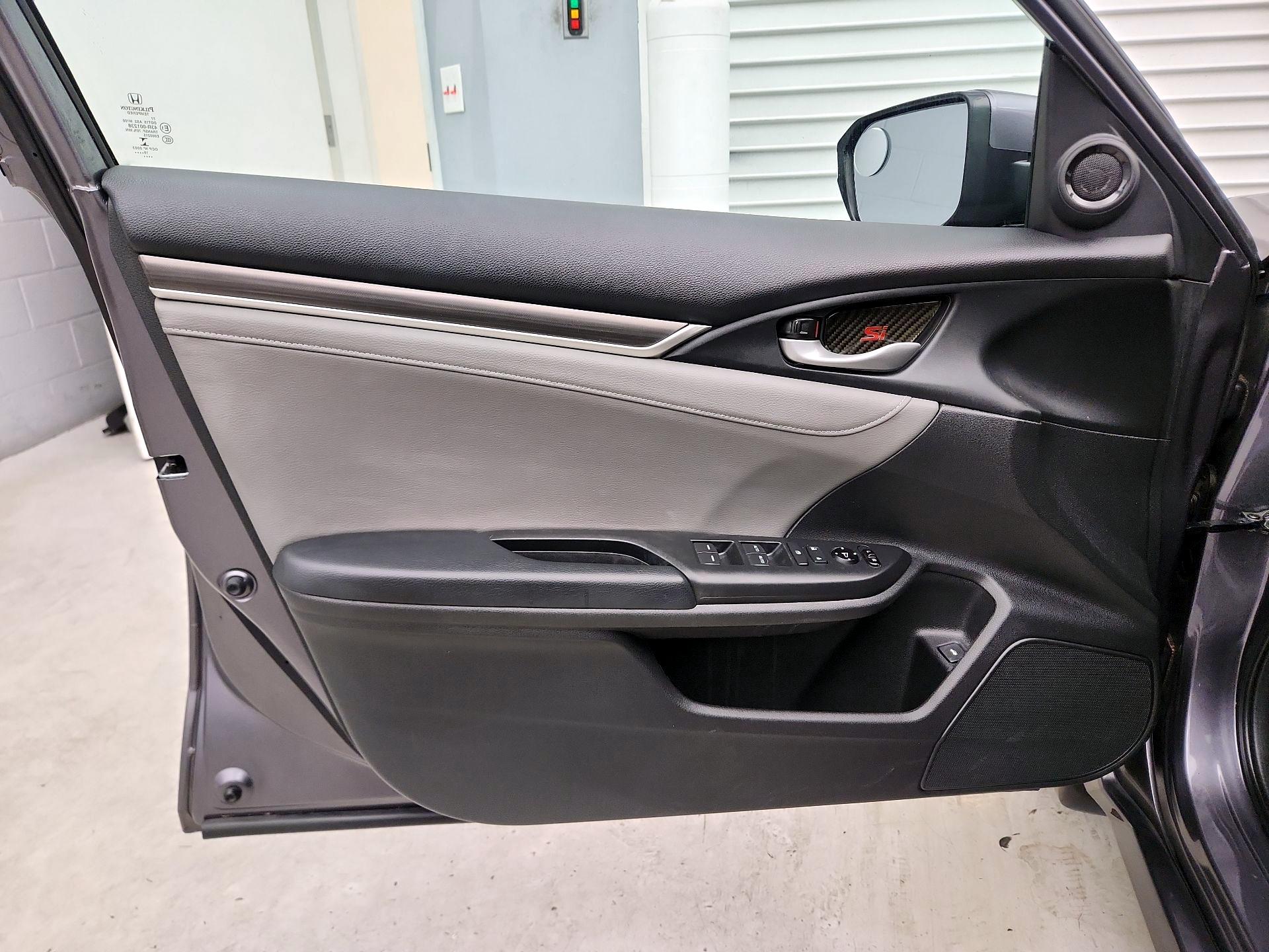 Thumbnail: 2019 Honda Civic - 12