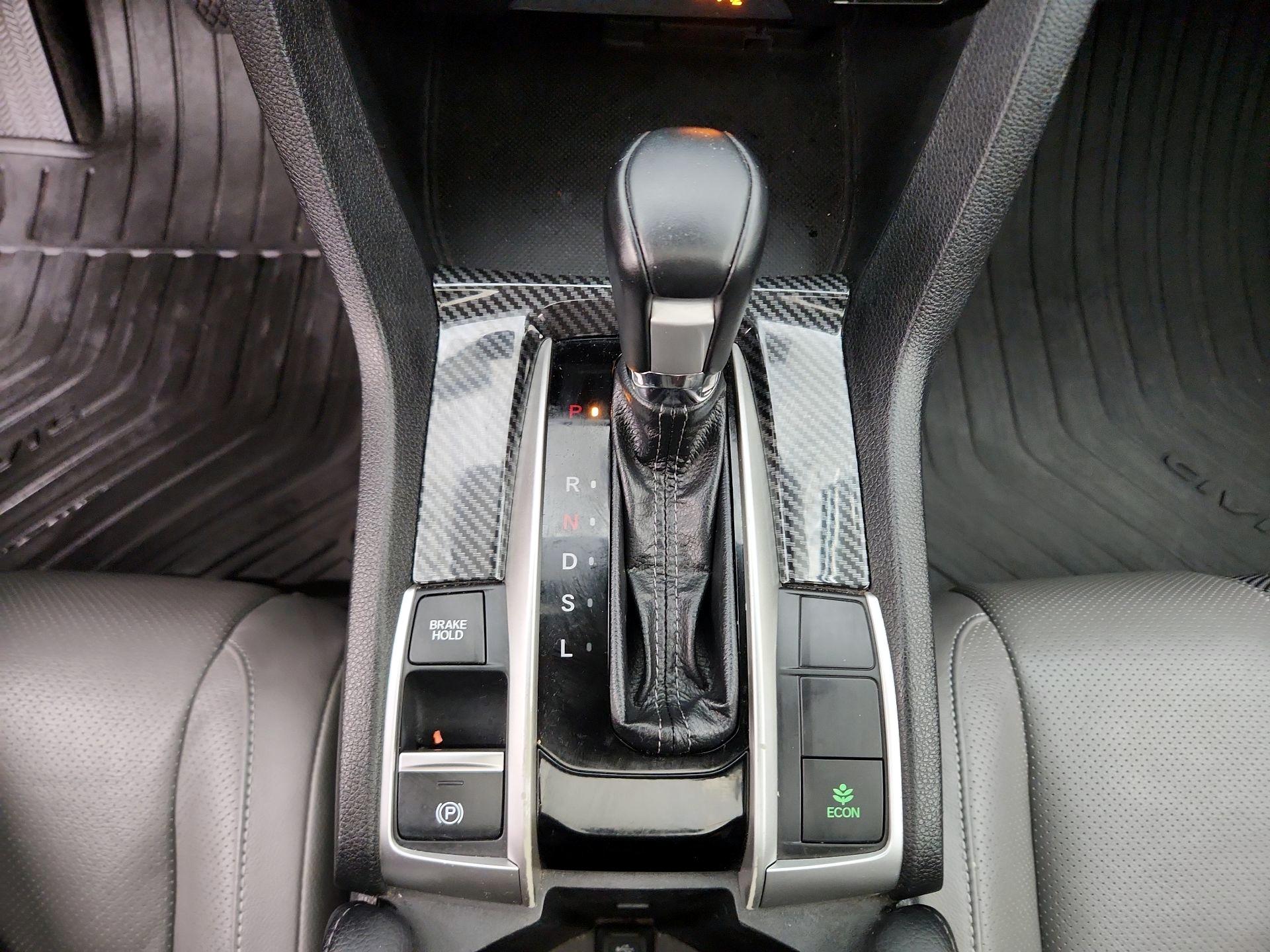 Thumbnail: 2019 Honda Civic - 17
