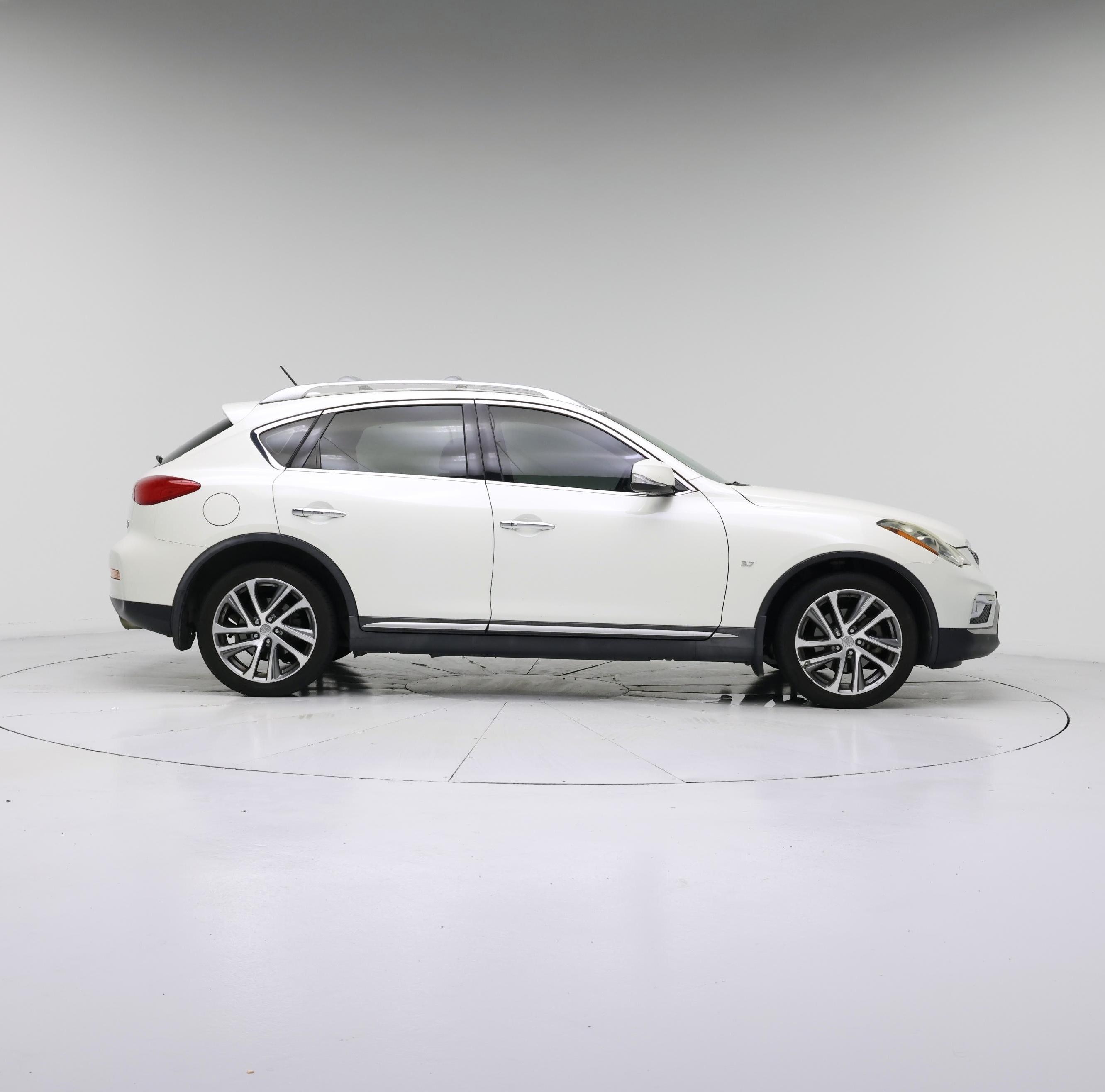 Thumbnail: 2017 INFINITI QX50 - 7
