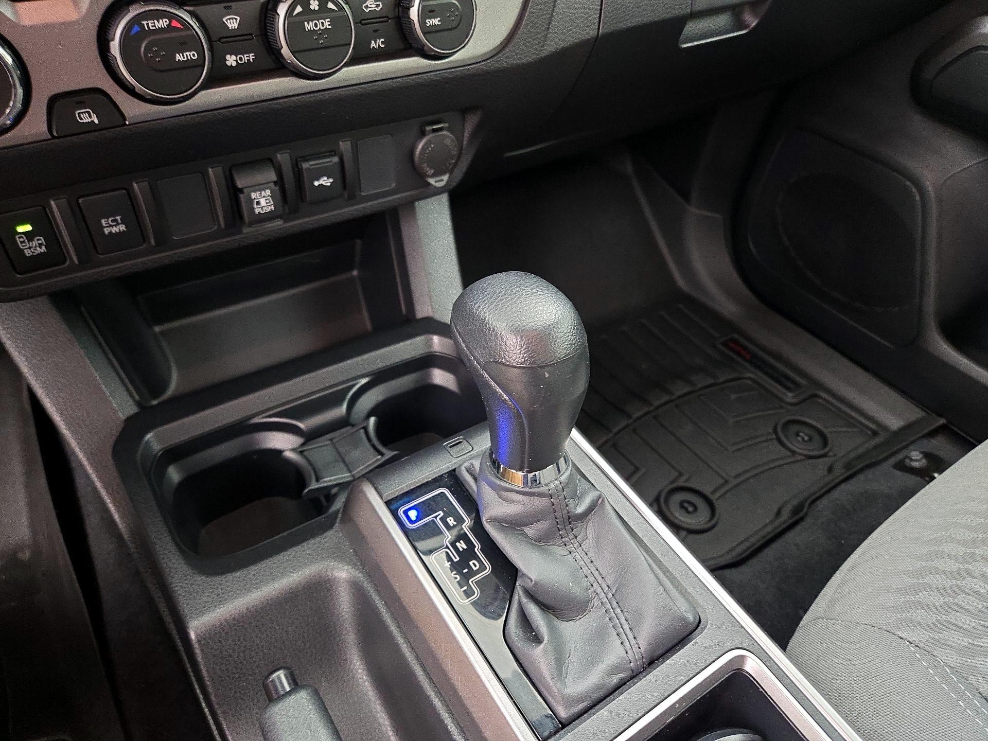 Thumbnail: 2023 Toyota Tacoma - 17