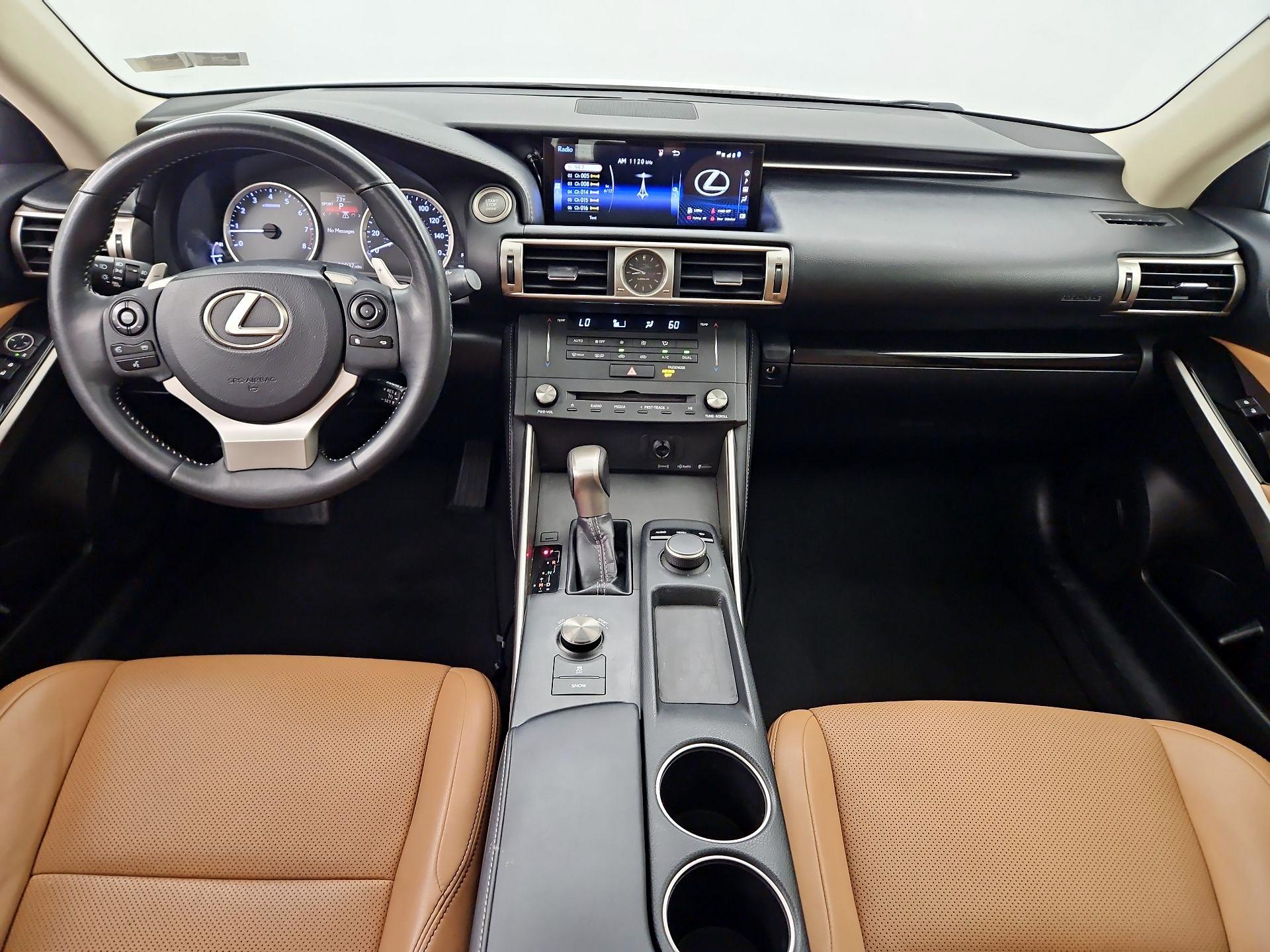 Thumbnail: 2015 Lexus IS - 9