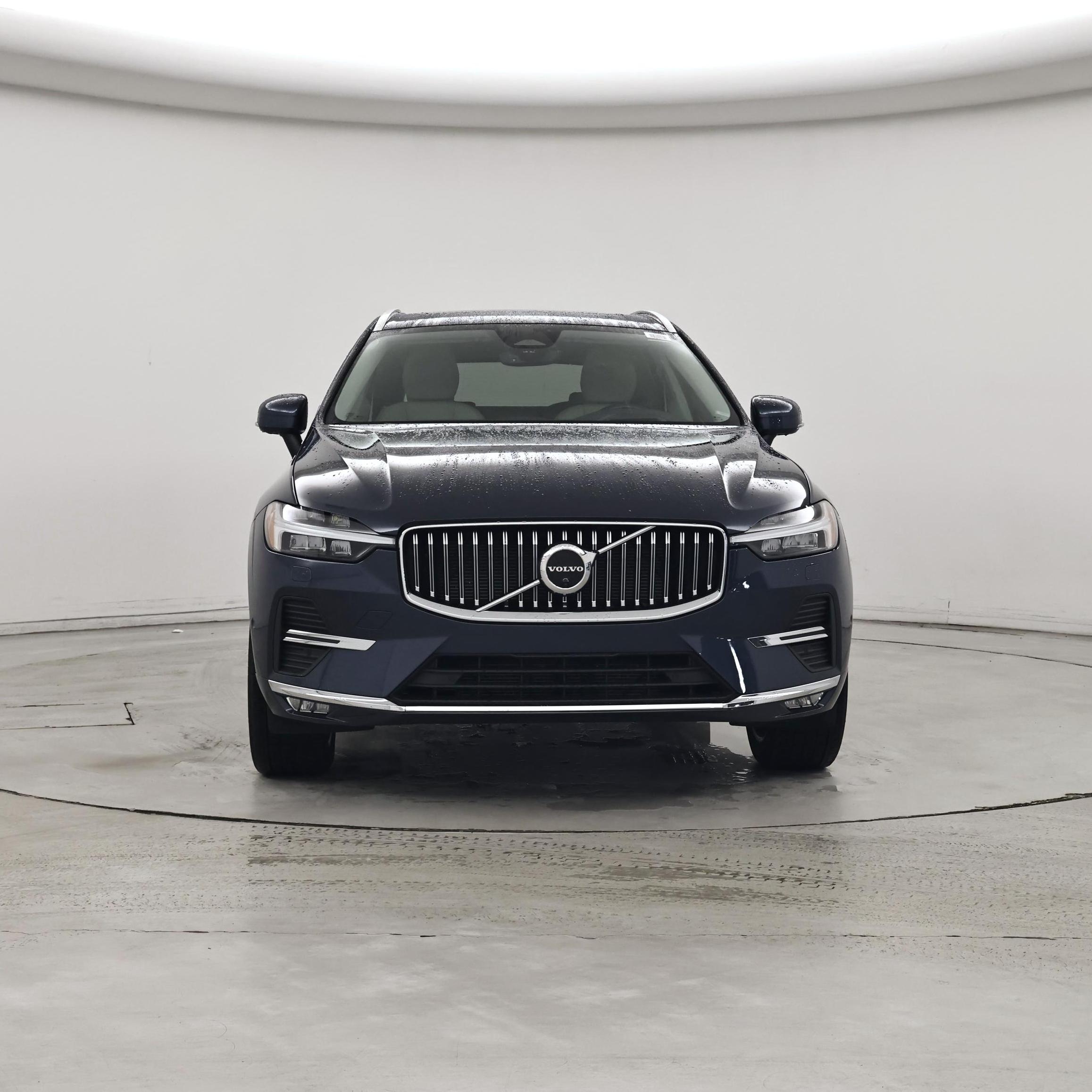 Thumbnail: 2022 Volvo XC60 - 5