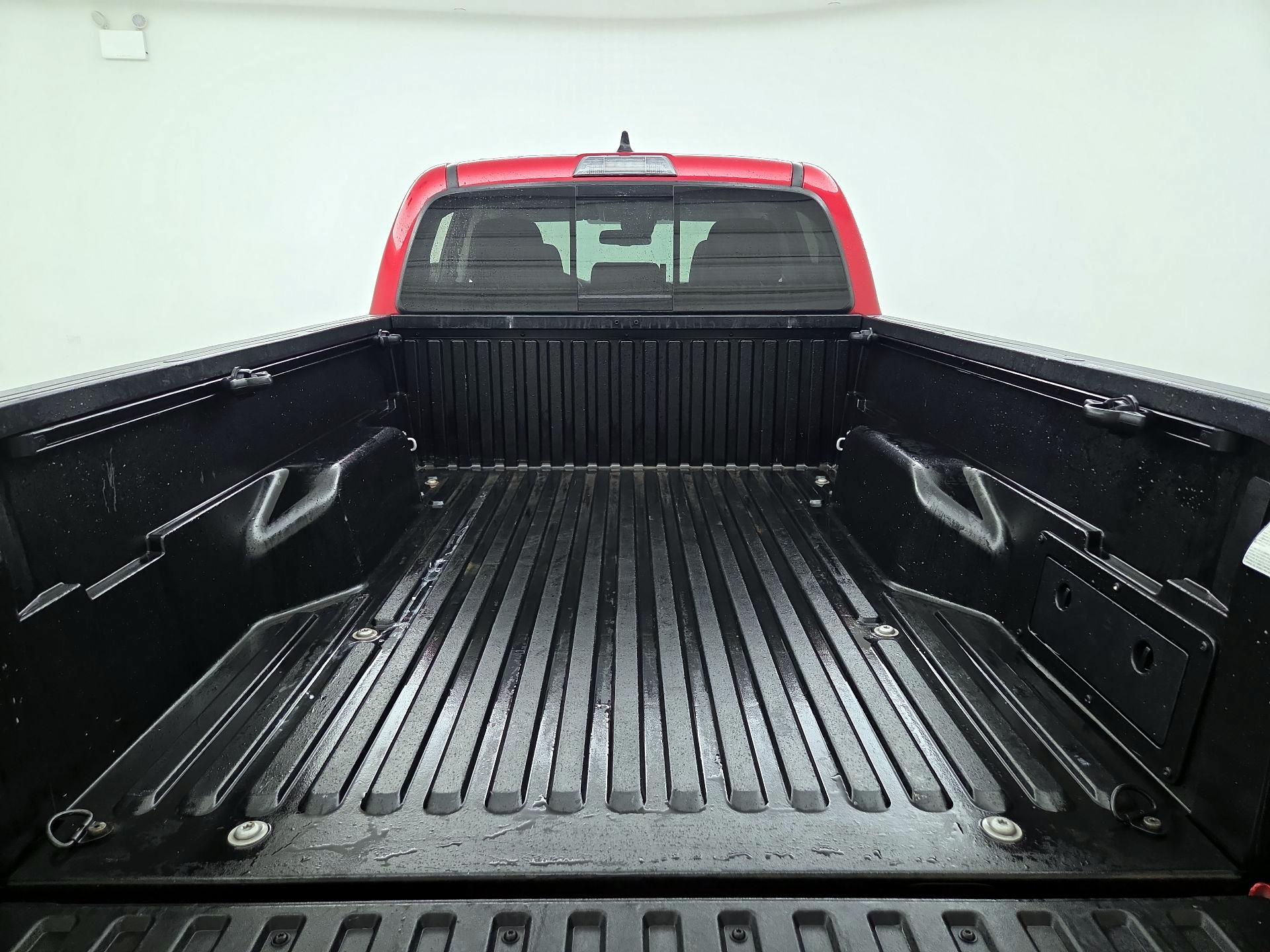Thumbnail: 2023 Toyota Tacoma - 20