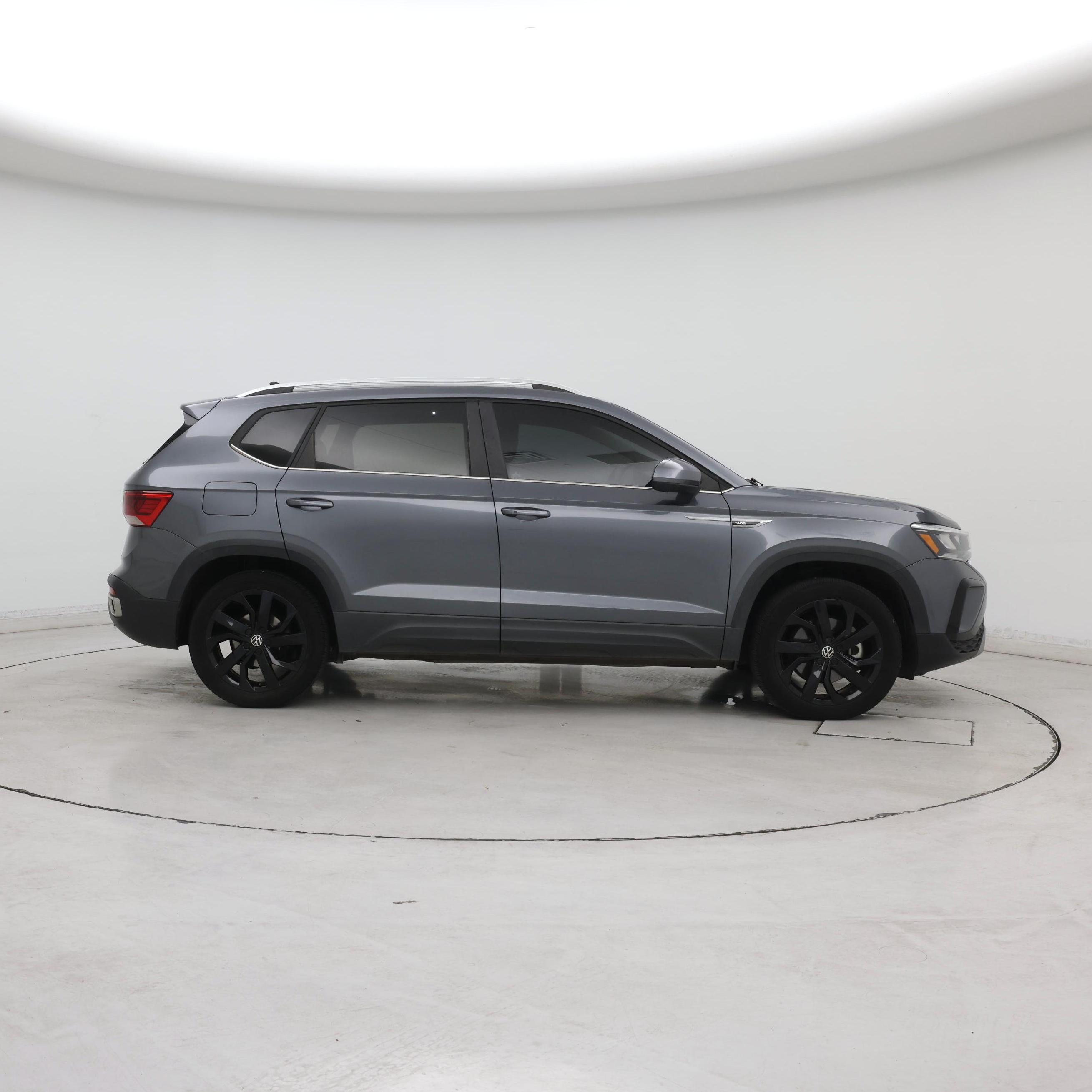 Thumbnail: 2023 Volkswagen Taos - 7