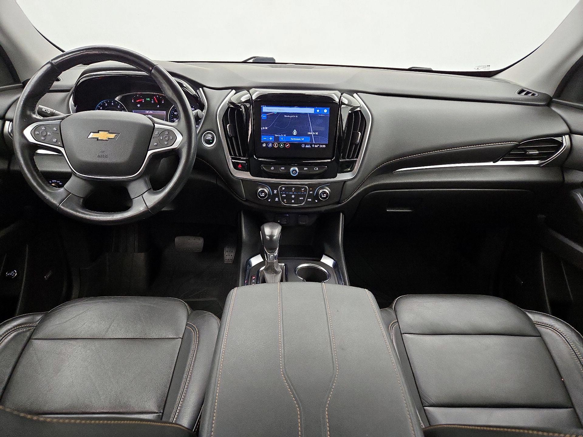 Thumbnail: 2021 Chevrolet Traverse - 9