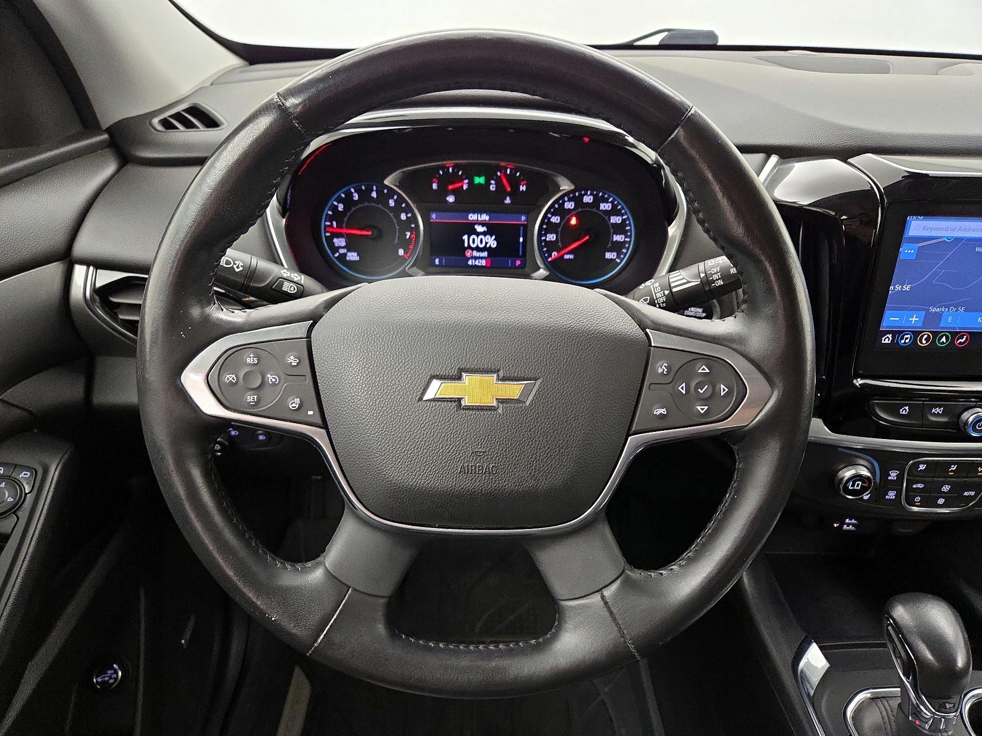 Thumbnail: 2021 Chevrolet Traverse - 10