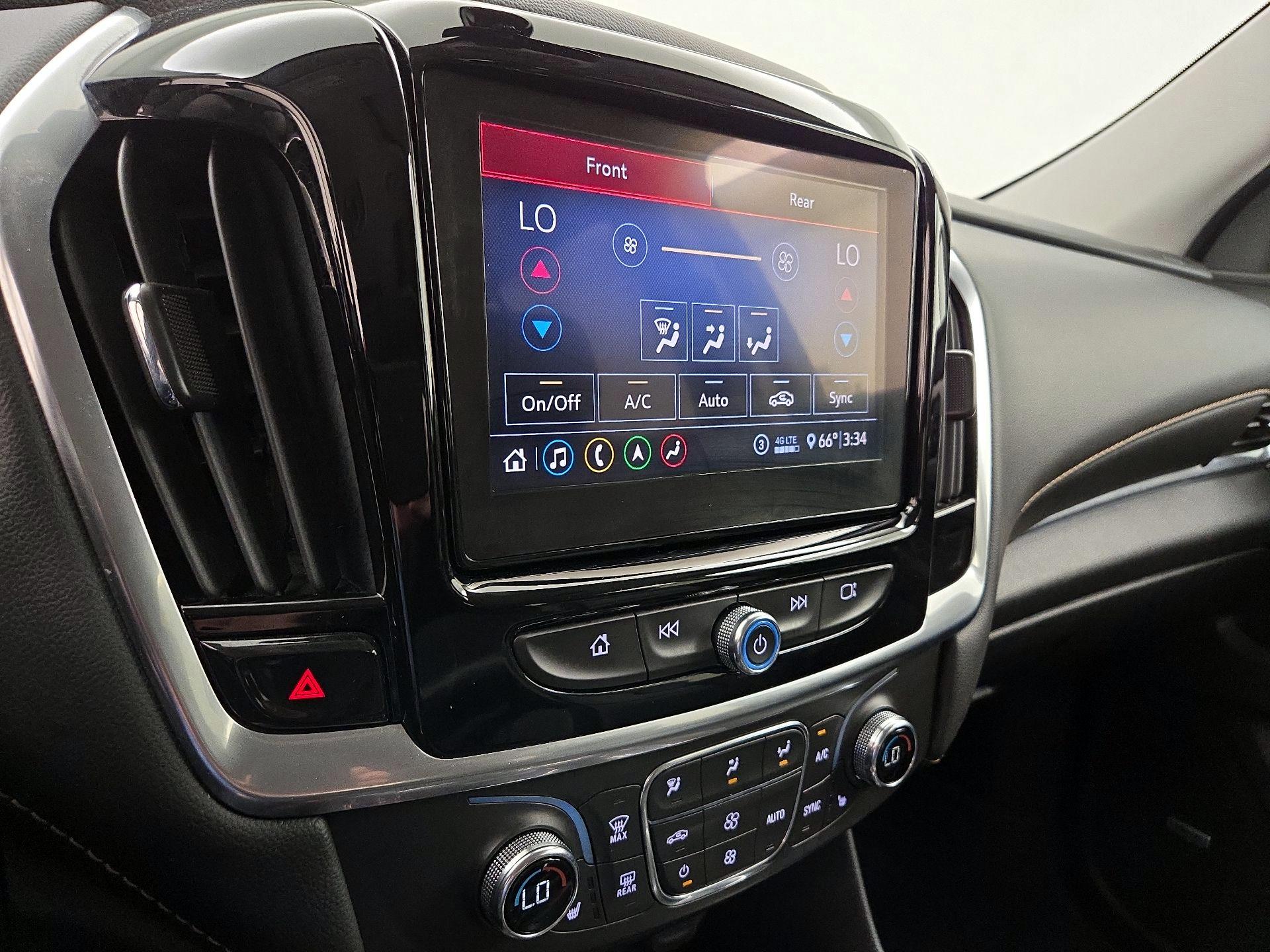 Thumbnail: 2021 Chevrolet Traverse - 17