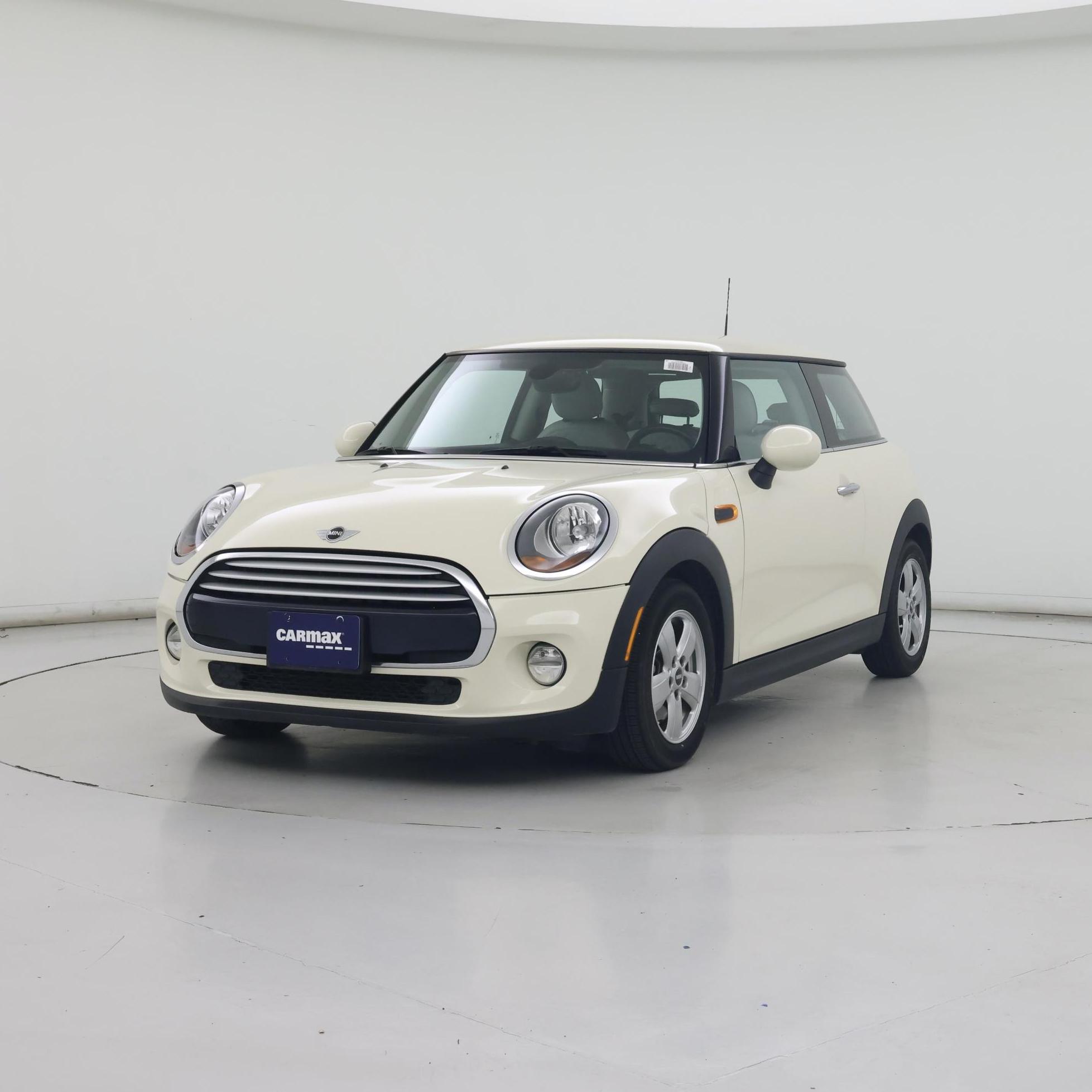 Thumbnail: 2015 MINI Cooper Hardtop - 4