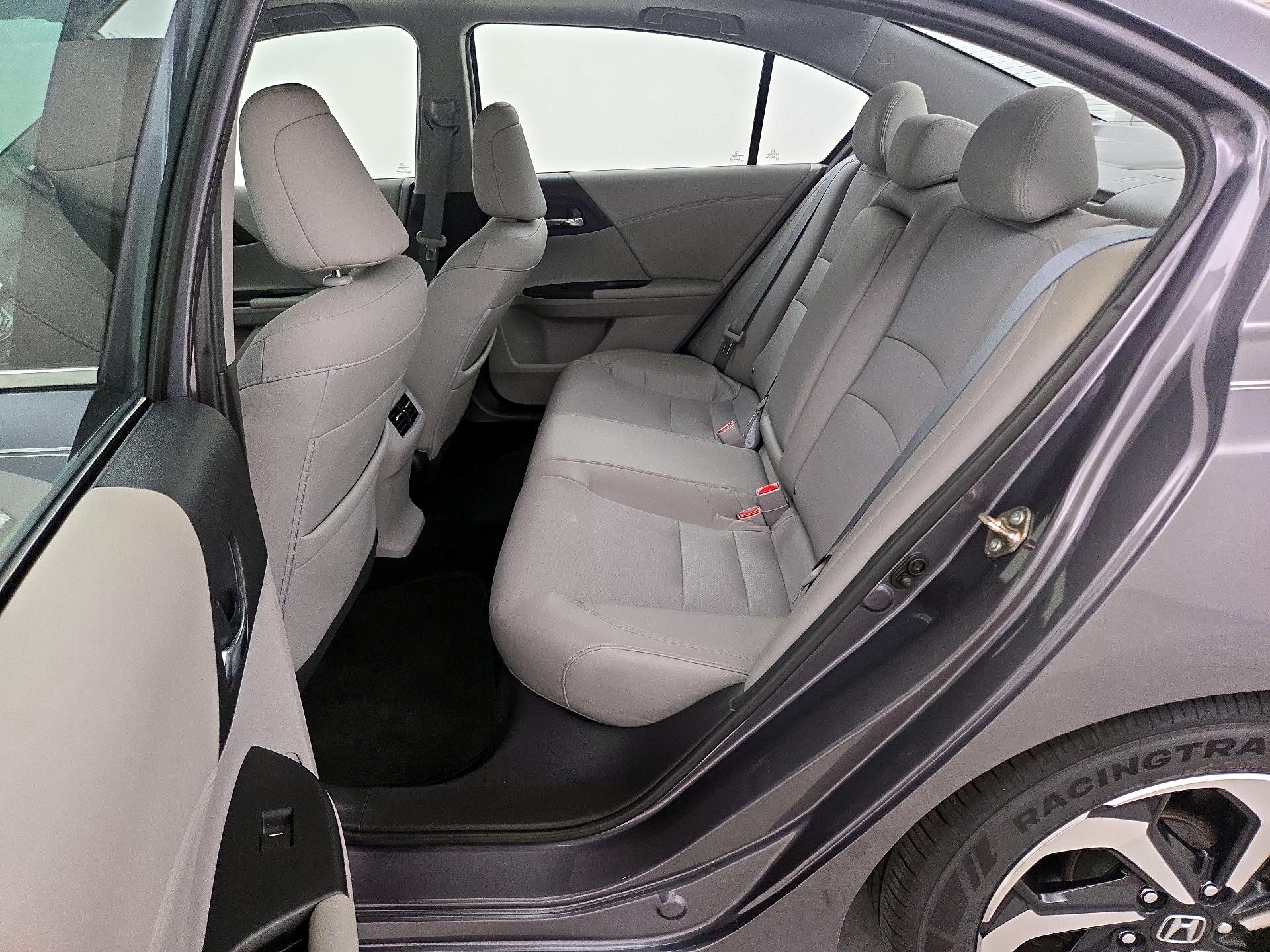 Thumbnail: 2016 Honda Accord - 20