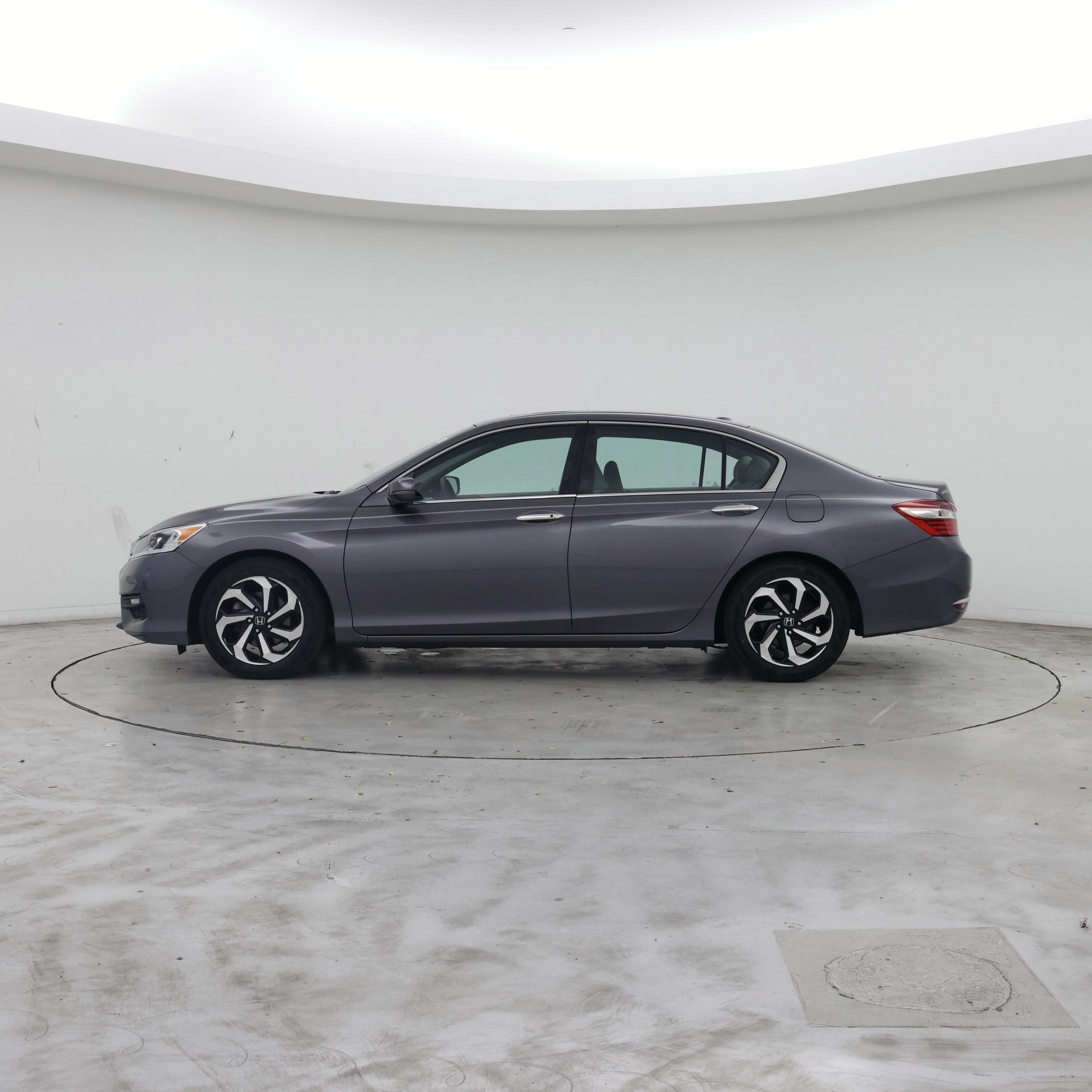 Thumbnail: 2016 Honda Accord - 3