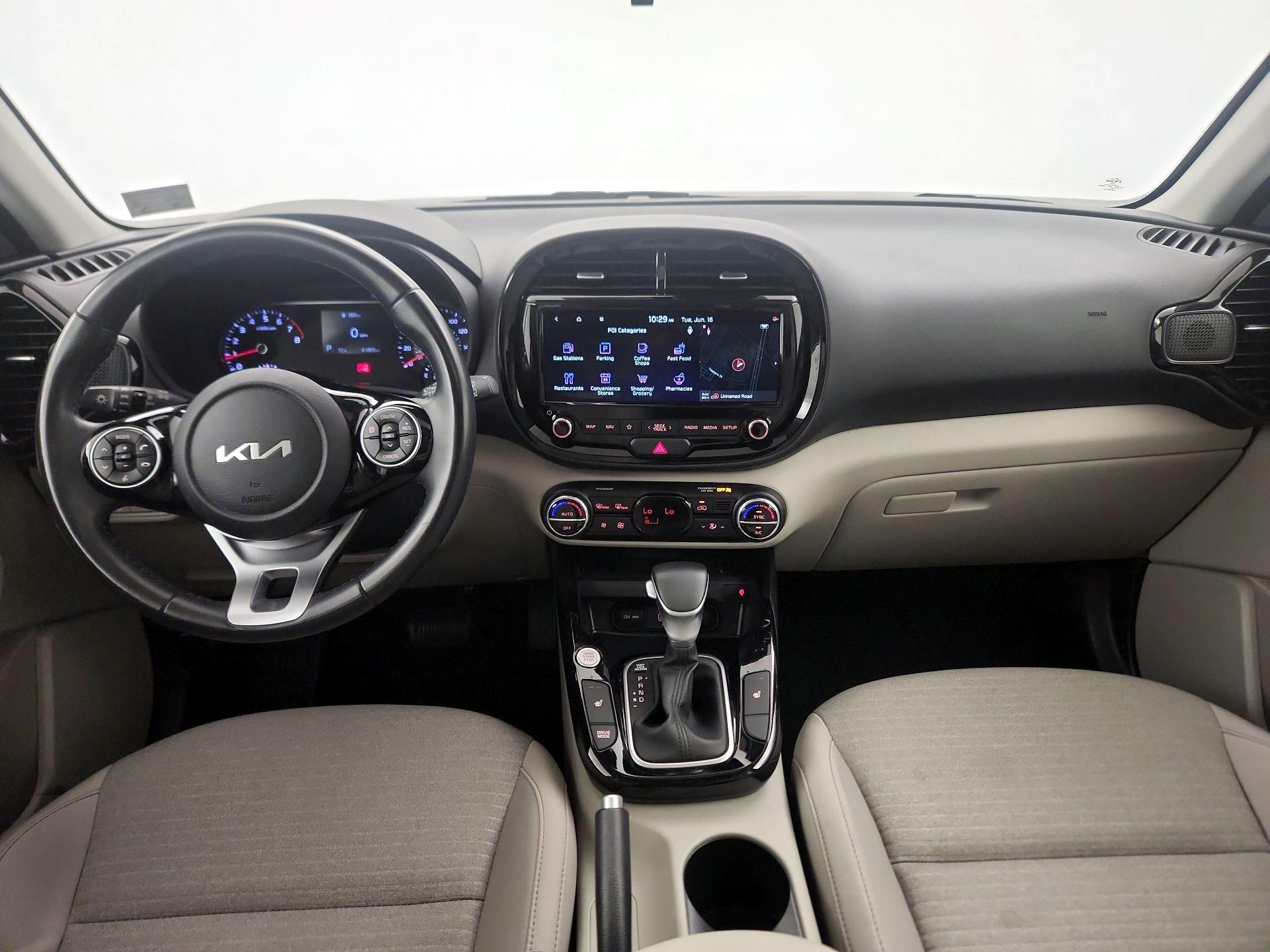 Thumbnail: 2022 Kia Soul - 9