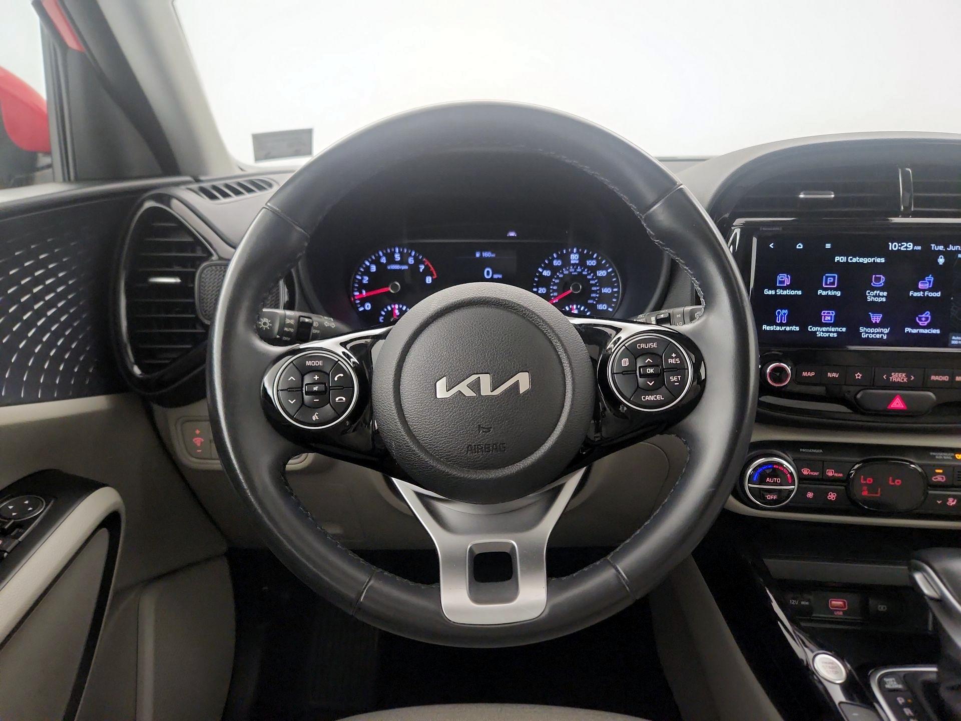 Thumbnail: 2022 Kia Soul - 10
