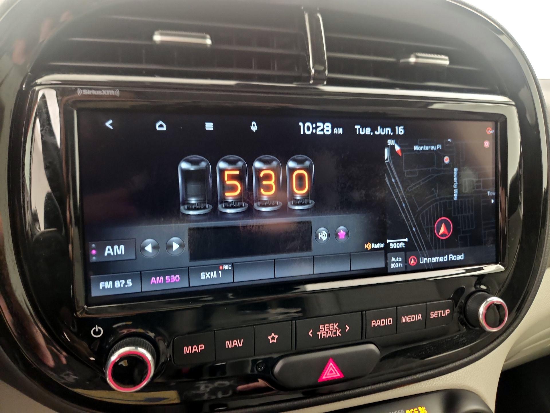 Thumbnail: 2022 Kia Soul - 16