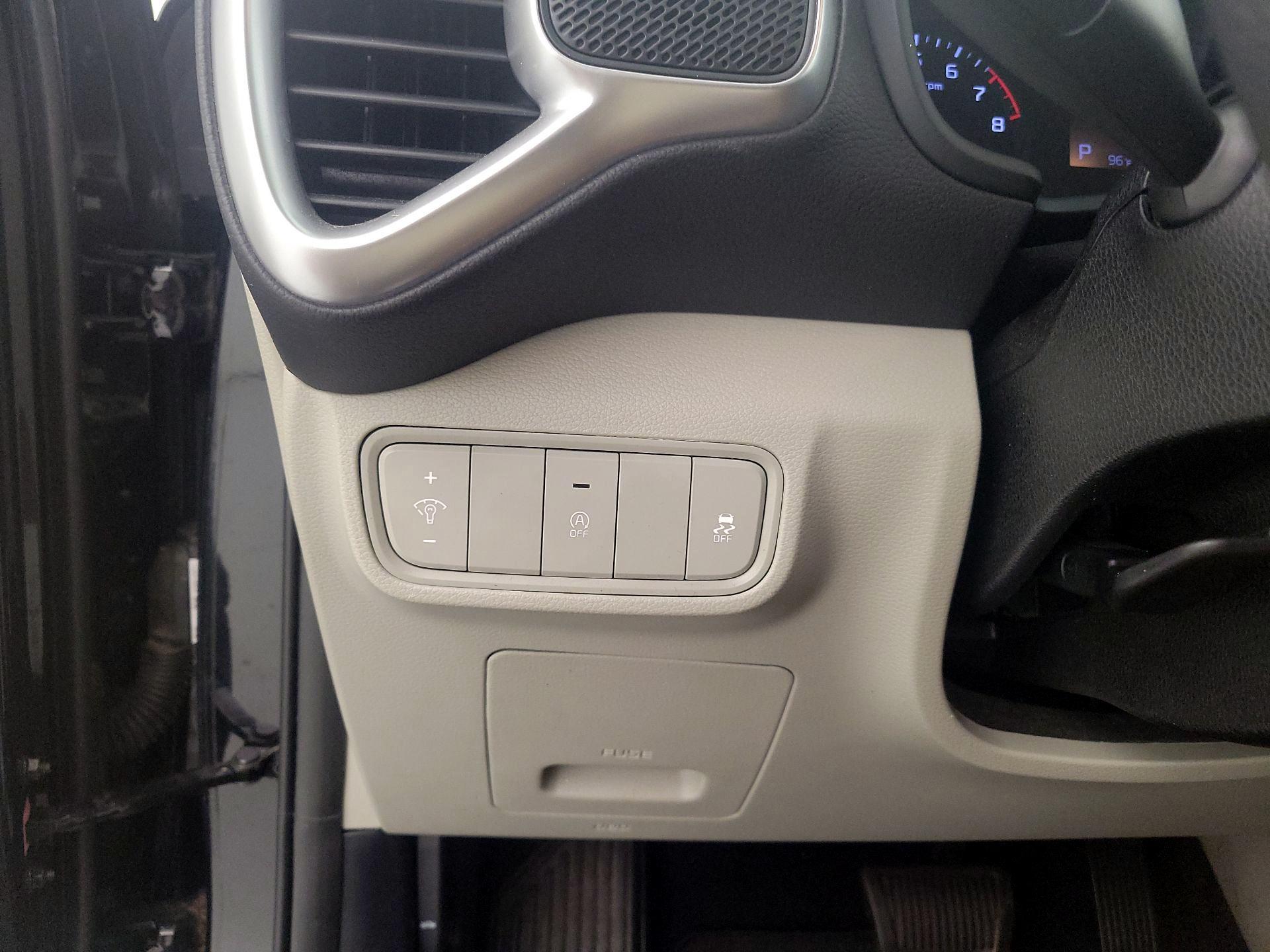 Thumbnail: 2020 Kia Soul - 13
