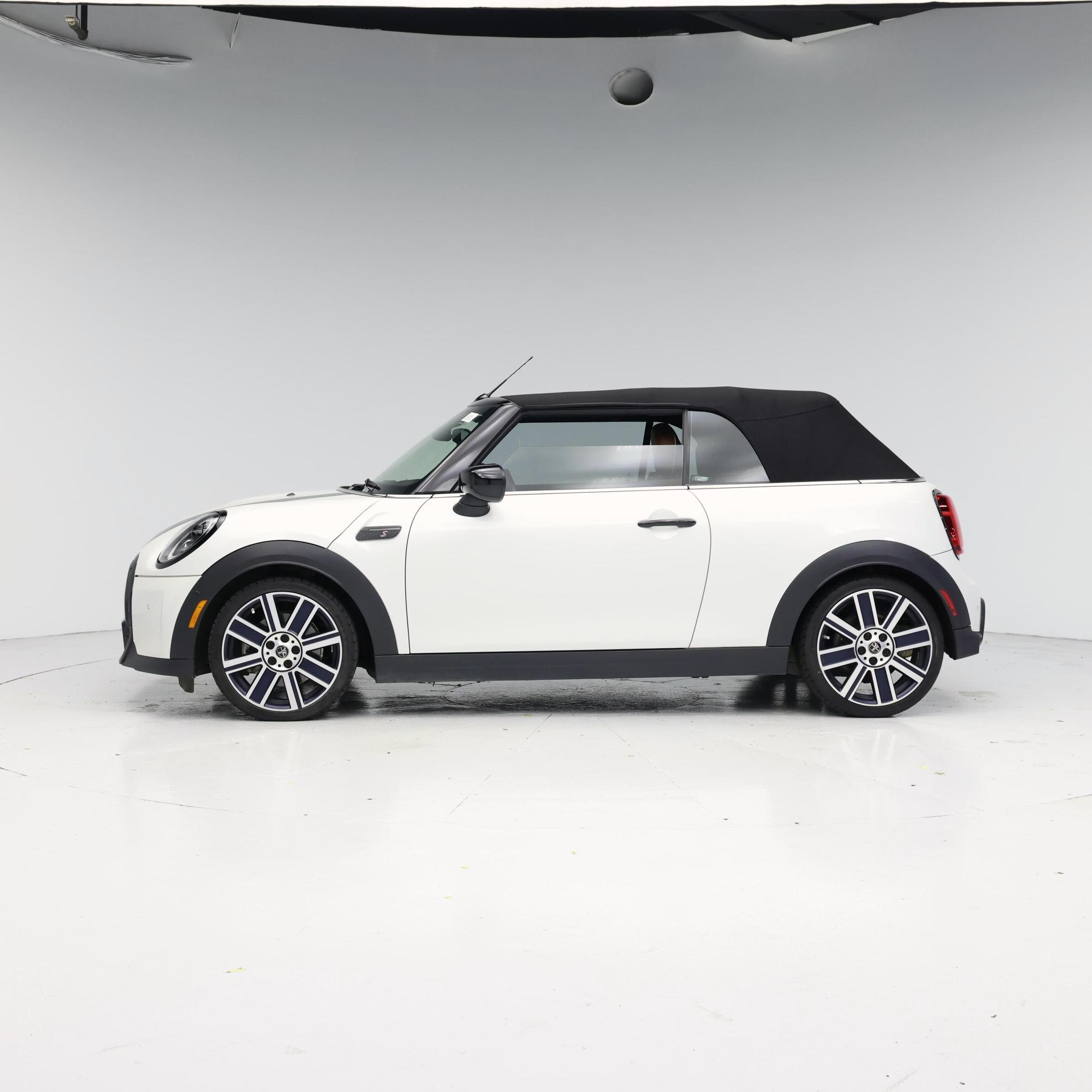 Thumbnail: 2023 MINI Cooper - 3