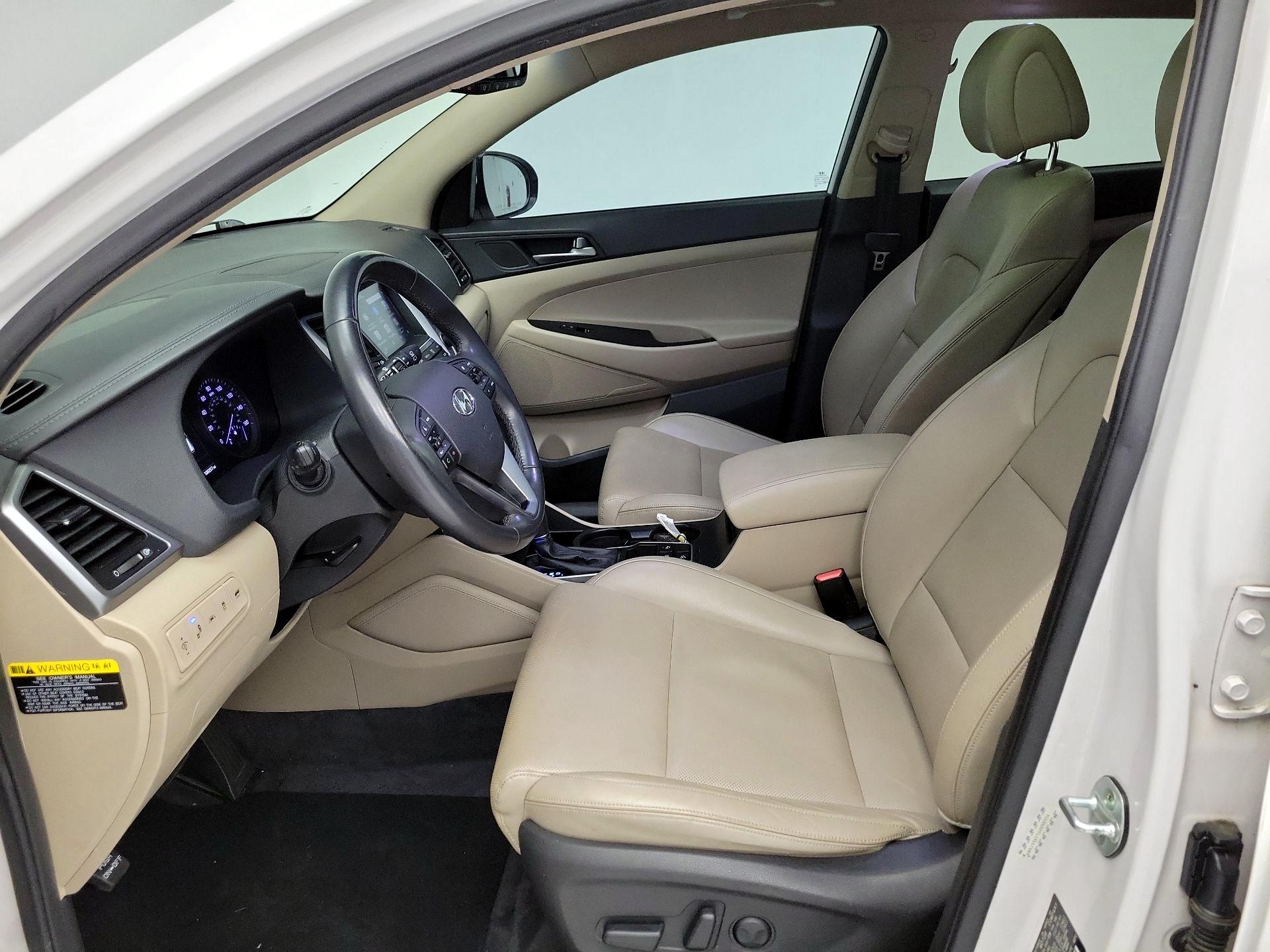 Thumbnail: 2016 Hyundai Tucson - 11