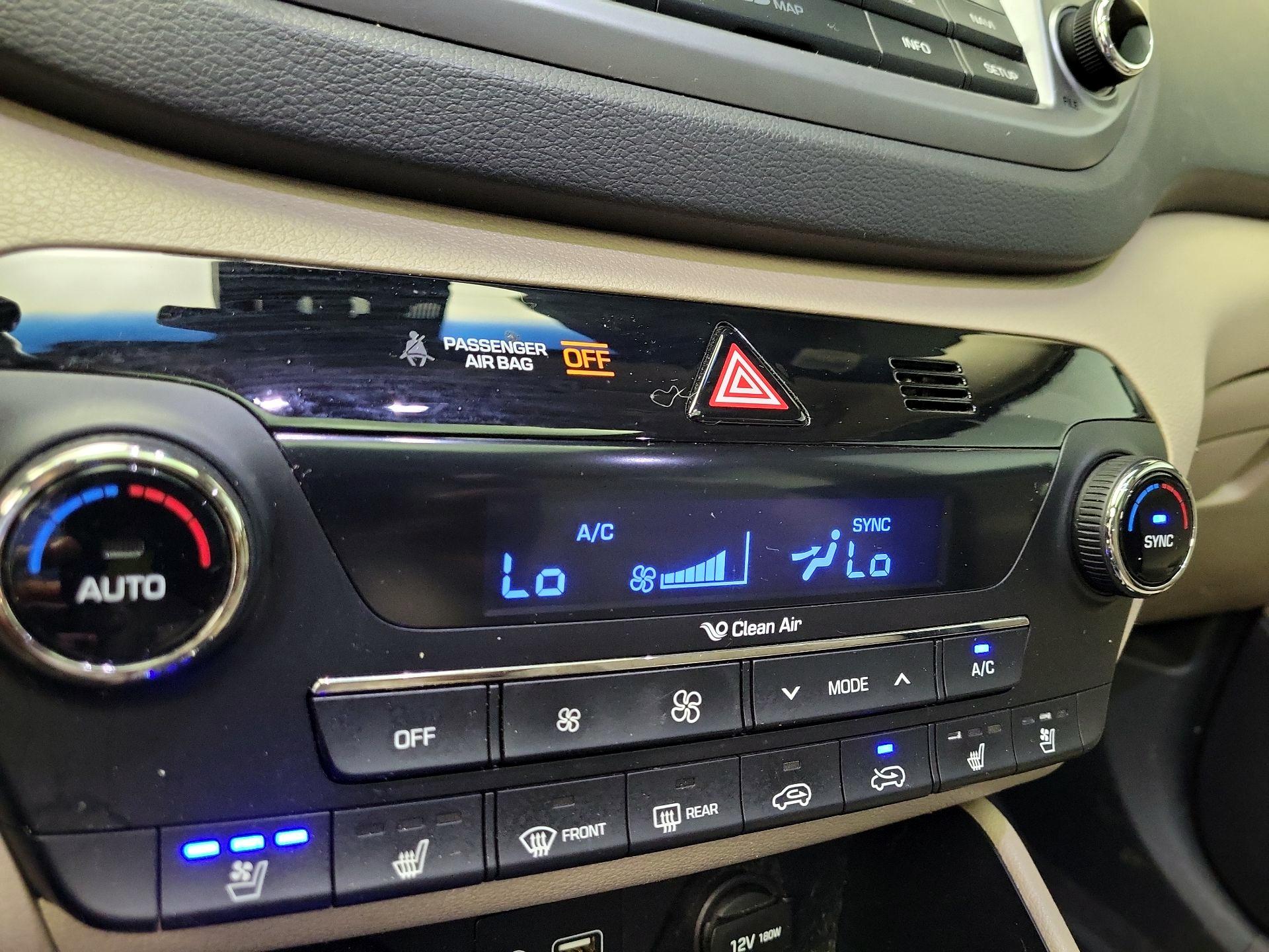 Thumbnail: 2016 Hyundai Tucson - 17