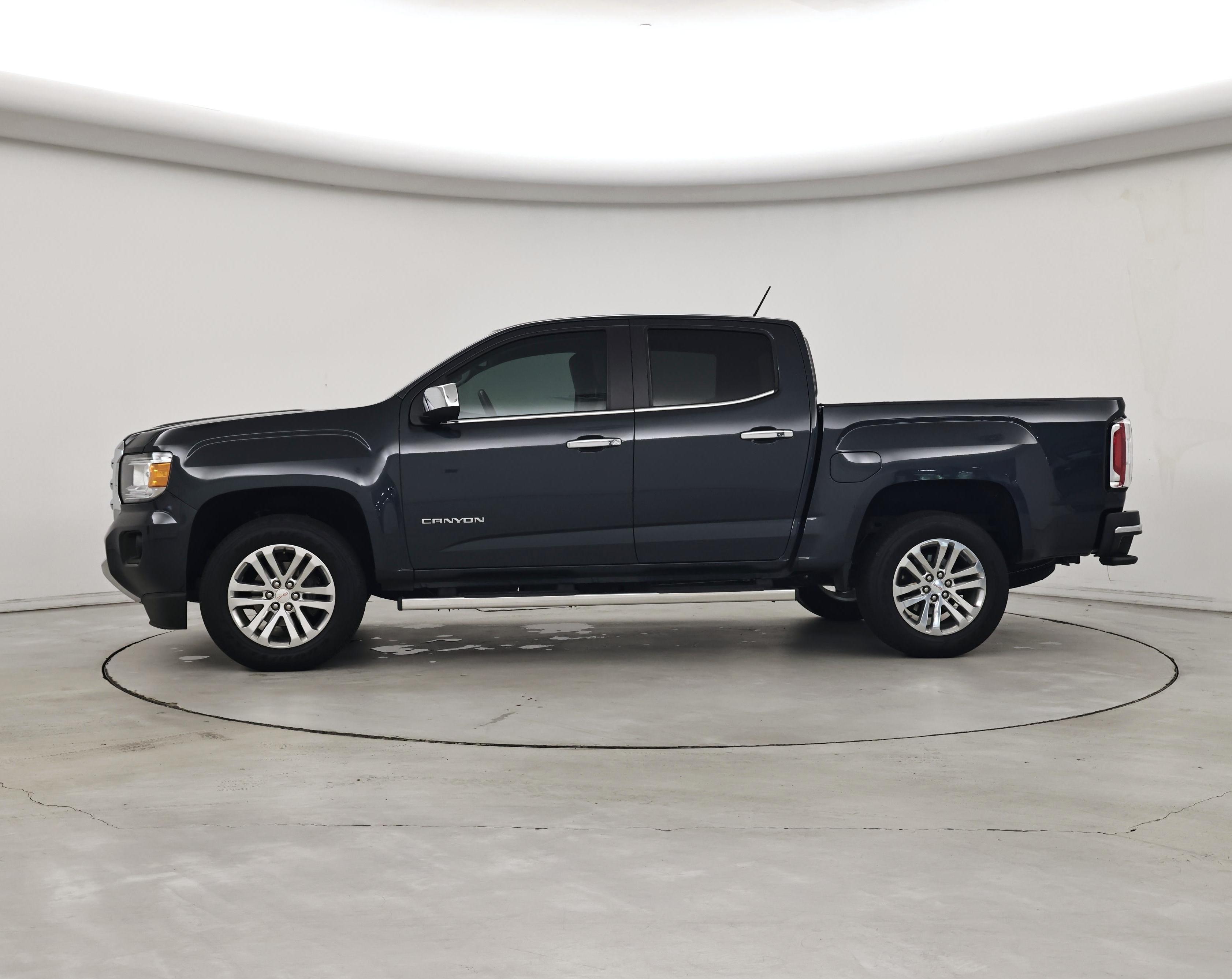 Thumbnail: 2017 GMC Canyon - 3