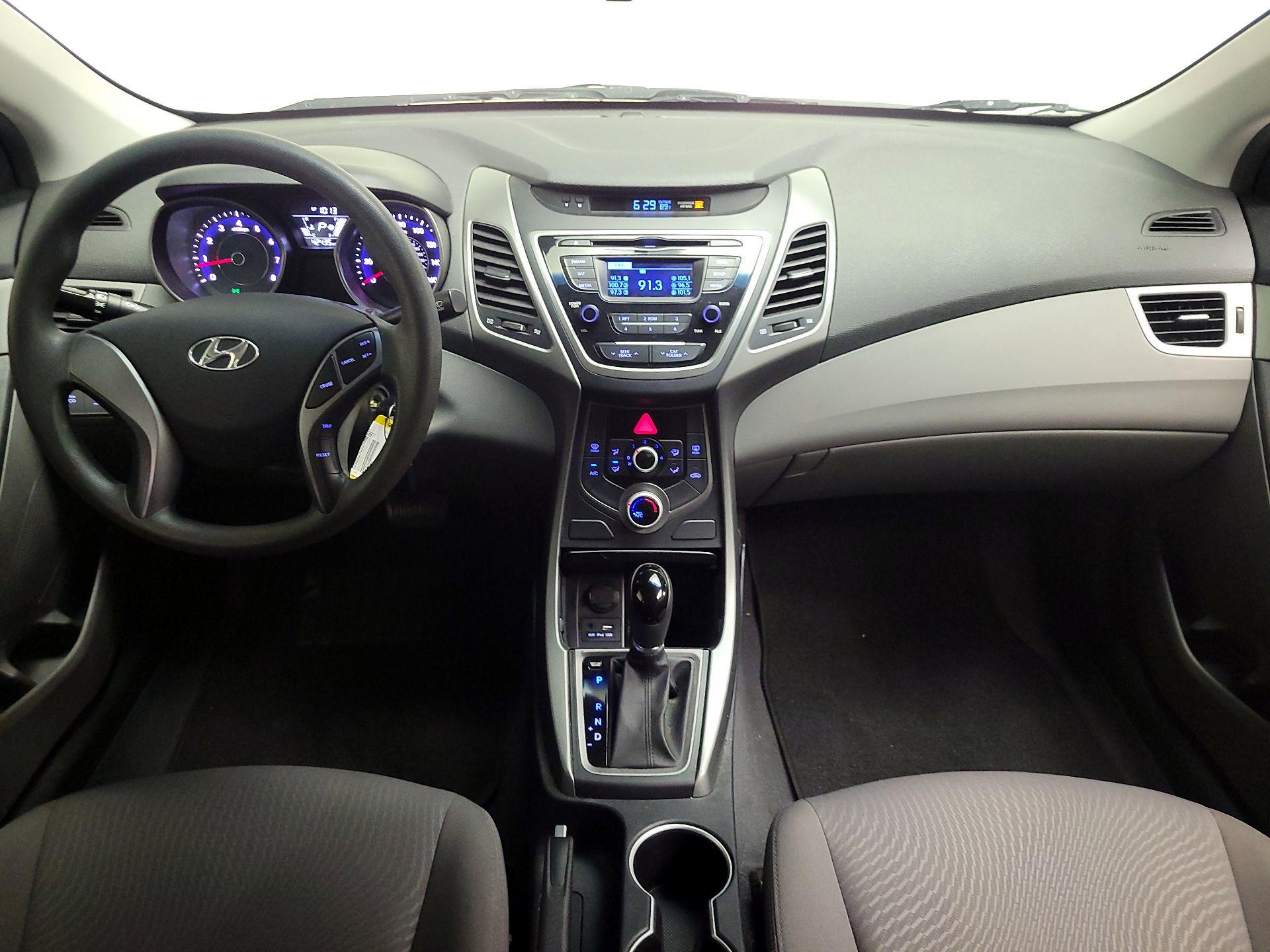 Thumbnail: 2016 Hyundai Elantra - 9