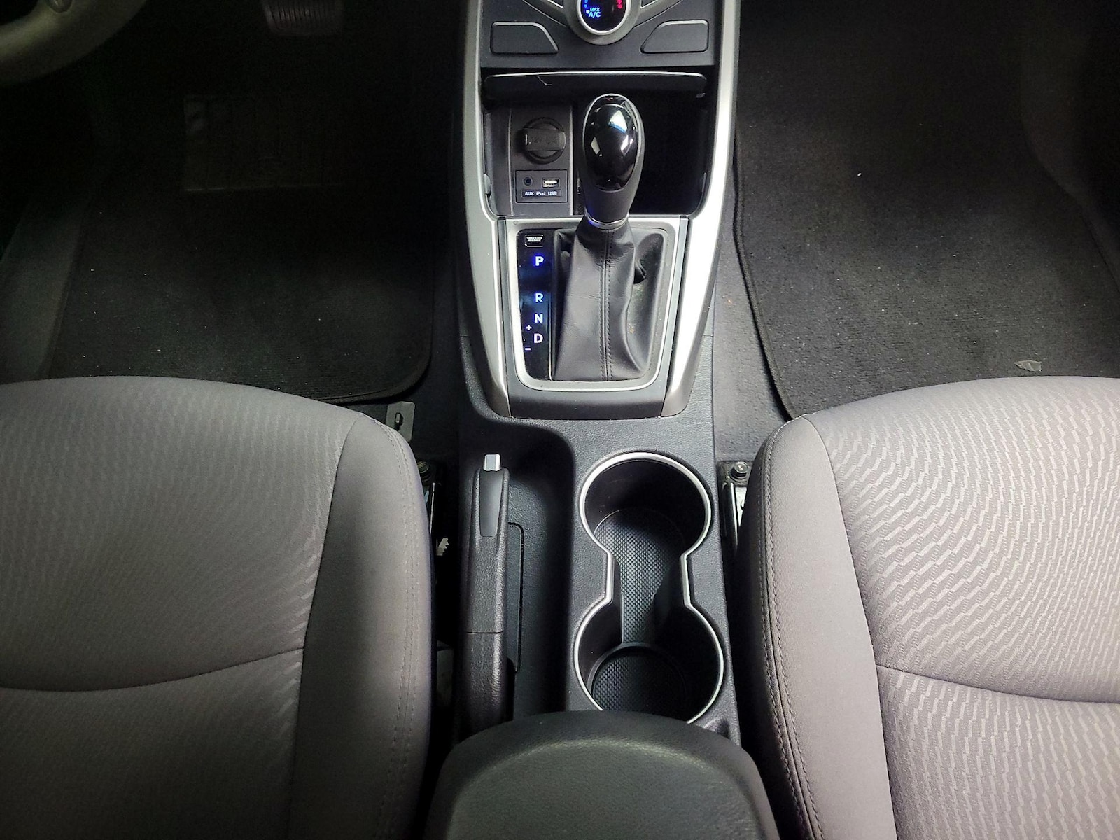 2016 Hyundai Elantra SE - Photo 17