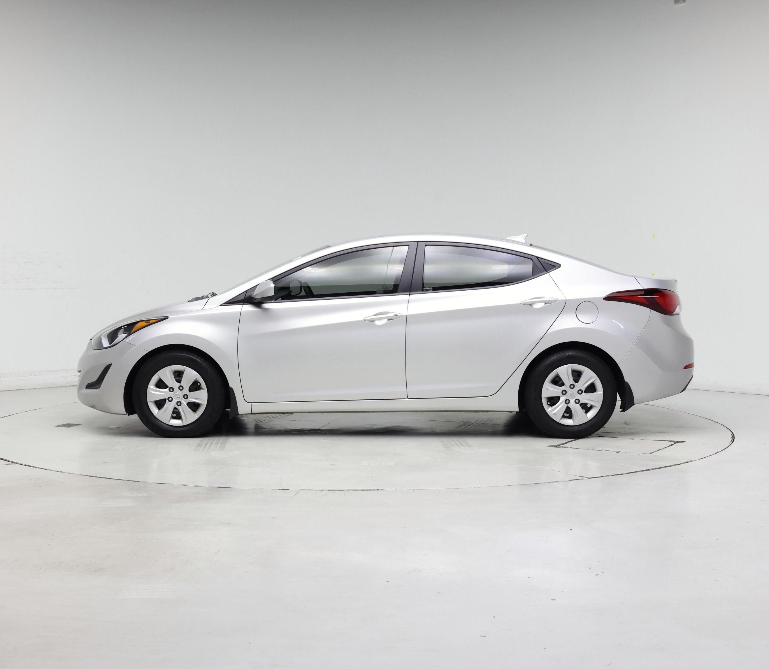Thumbnail: 2016 Hyundai Elantra - 3
