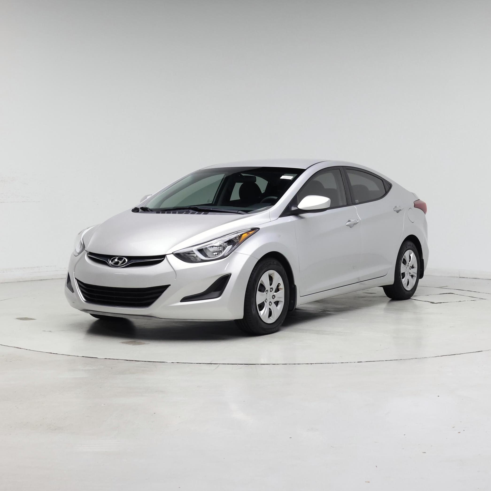 Thumbnail: 2016 Hyundai Elantra - 4